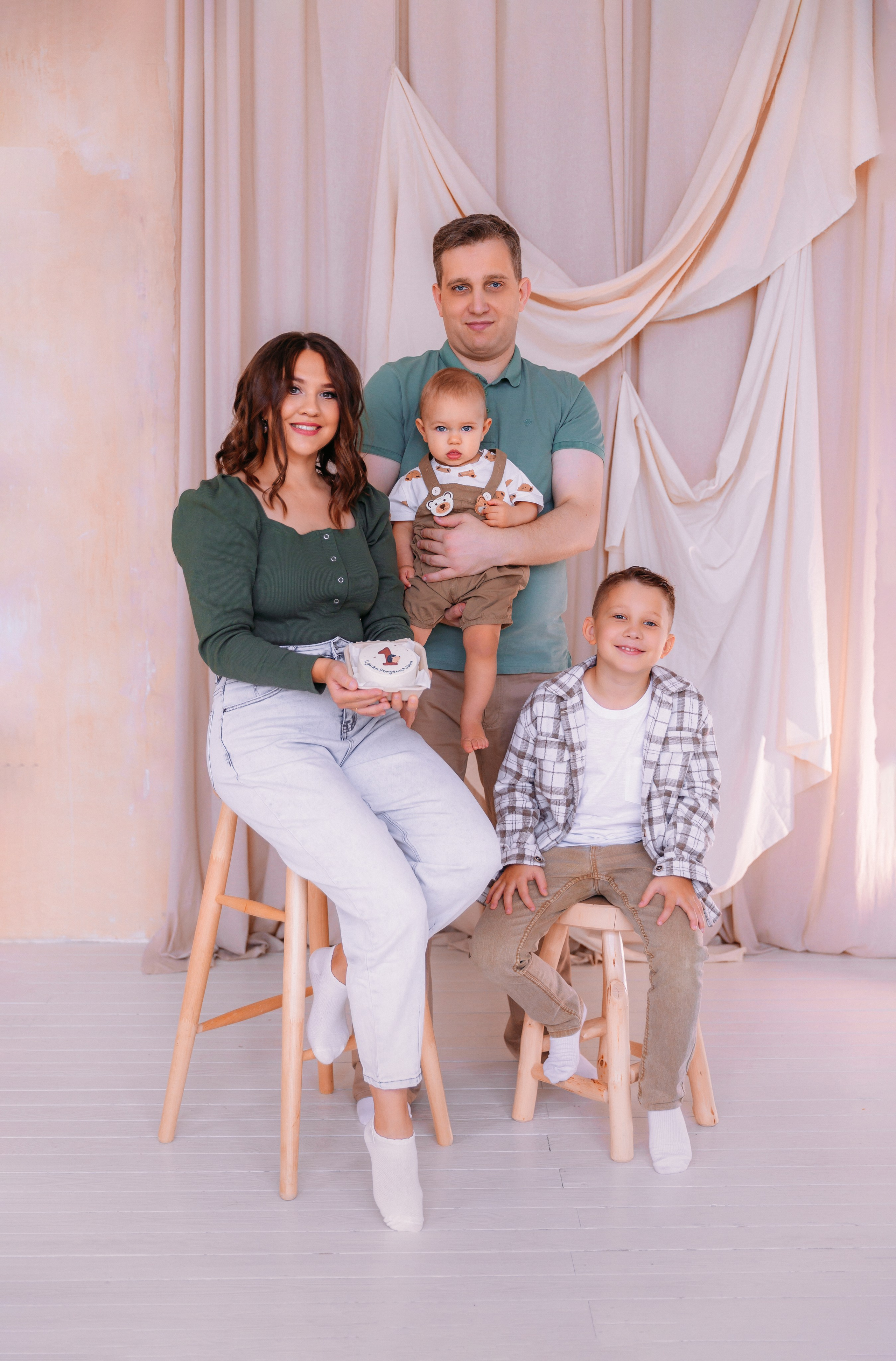 Фотосессия на первый годик. Семейный и детский фотограф в Мурманске Карина Березина