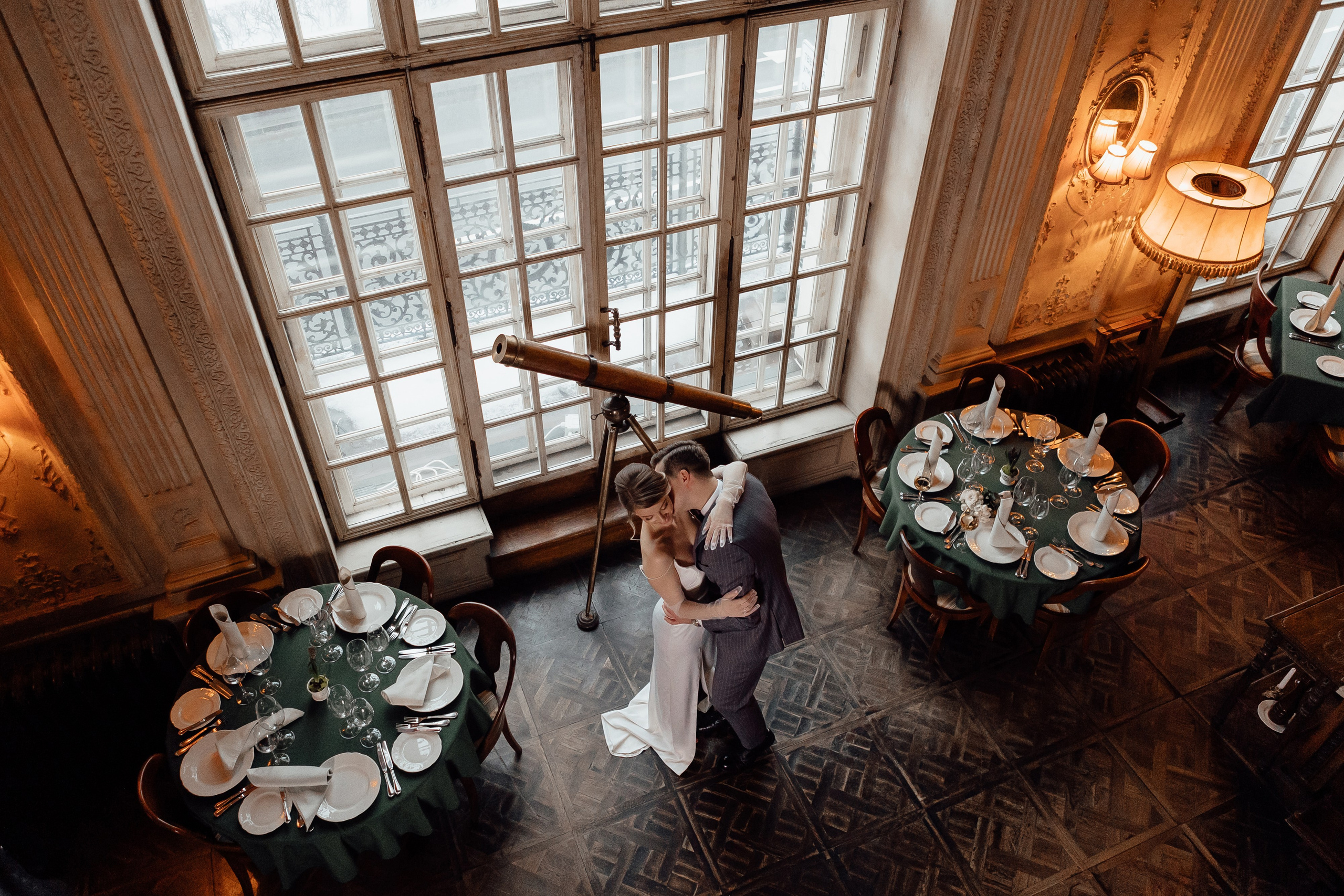 Свадебная фотосессия в кафе Пушкин