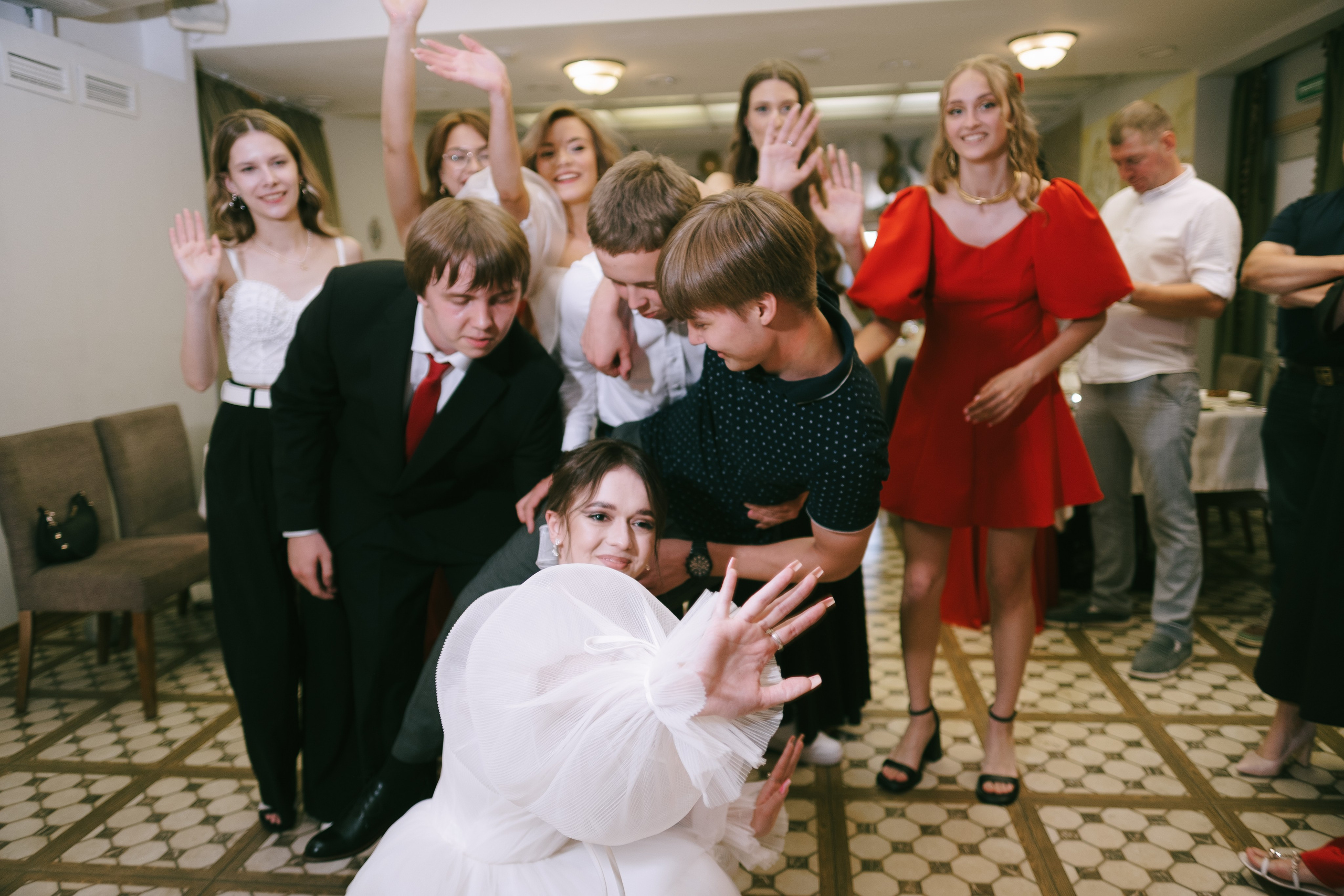 Выпускной школа 33. Свадебный и репортажной фотограф Денис Ожигин в Краснодаре и Краснодарском крае