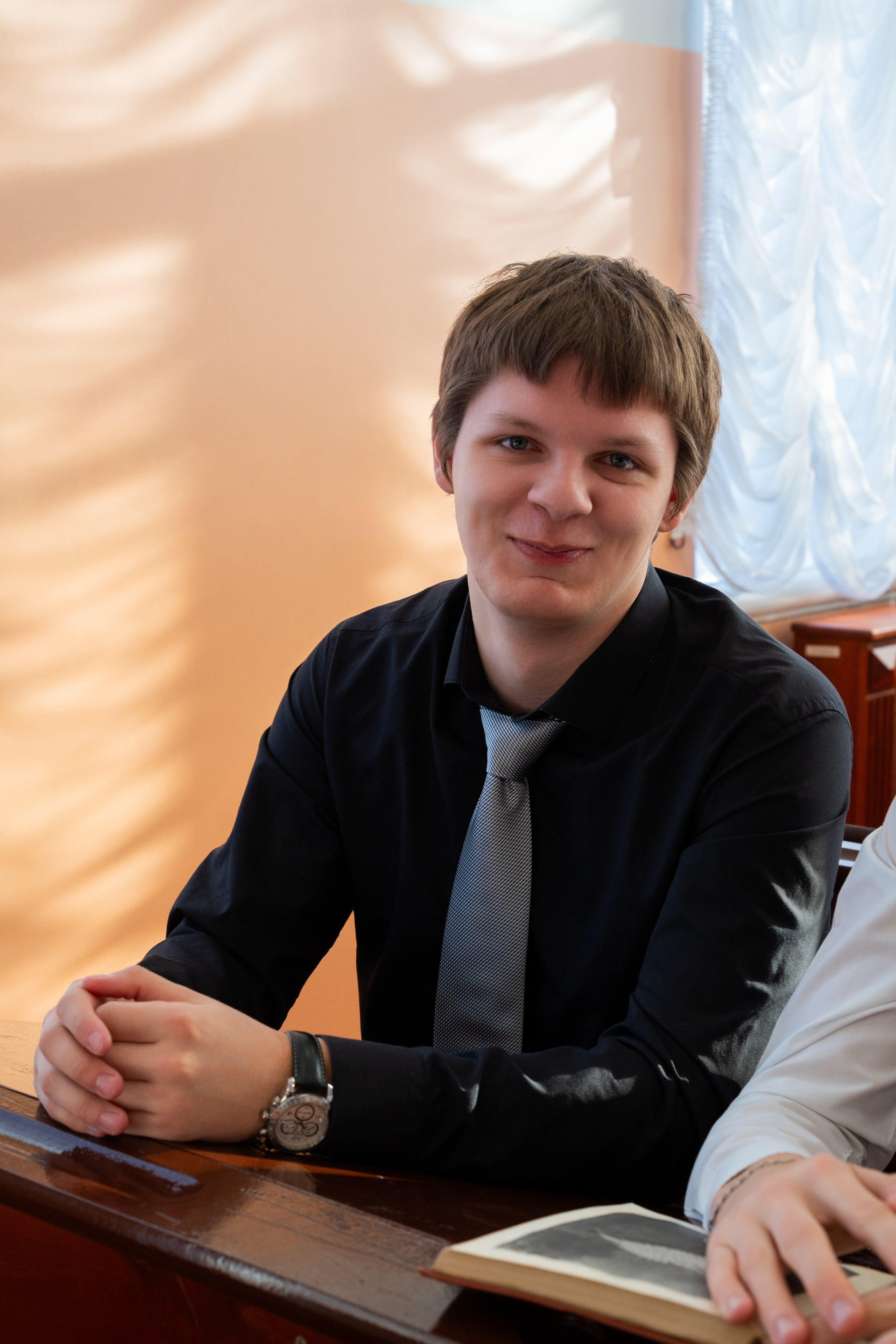 Школа старшие классы. Творческое объединение "Выпускник"