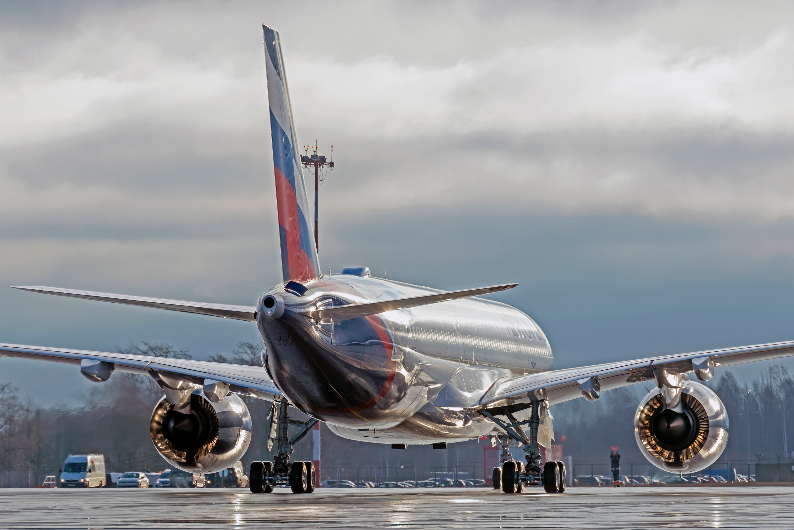 Авиация: самолеты, вертолеты, небесные зарисовки. От прошлого к будущему авиации через фотографию