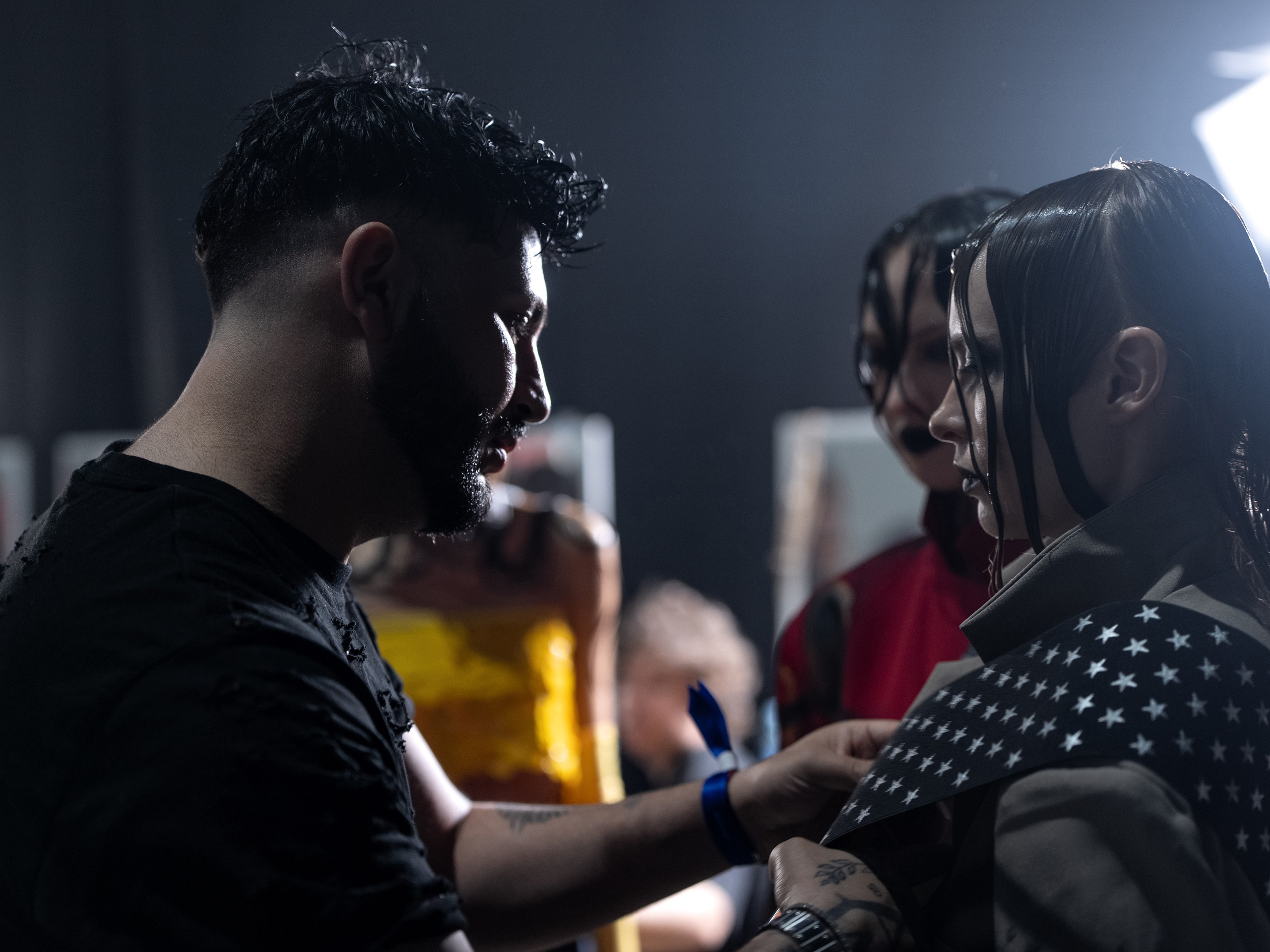 Visa Fashion Week Almaty Pre-Fall 2026 April Backstage Day 2. Сайт Алматинского НЮ АРТ, будуар и фэшн фотографа Дениса Карпенко