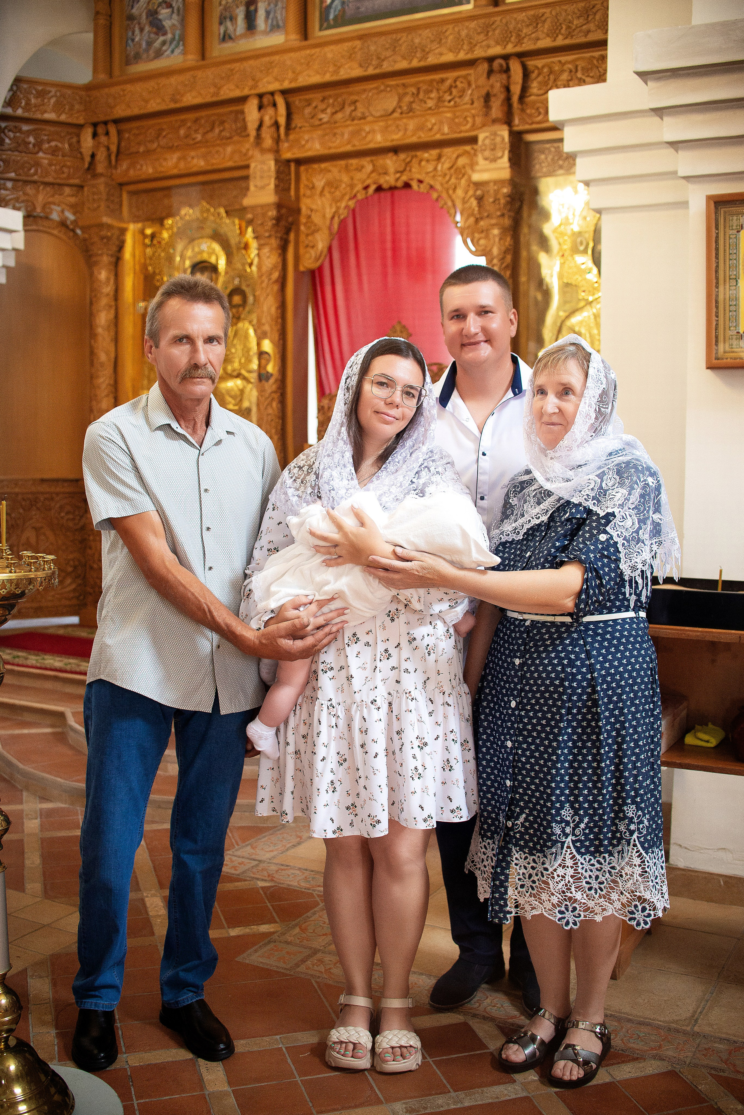 Крещение Егорки г. Столбцы. Семейный фотограф на выписку из роддома и крещение Минск Настя Гришук