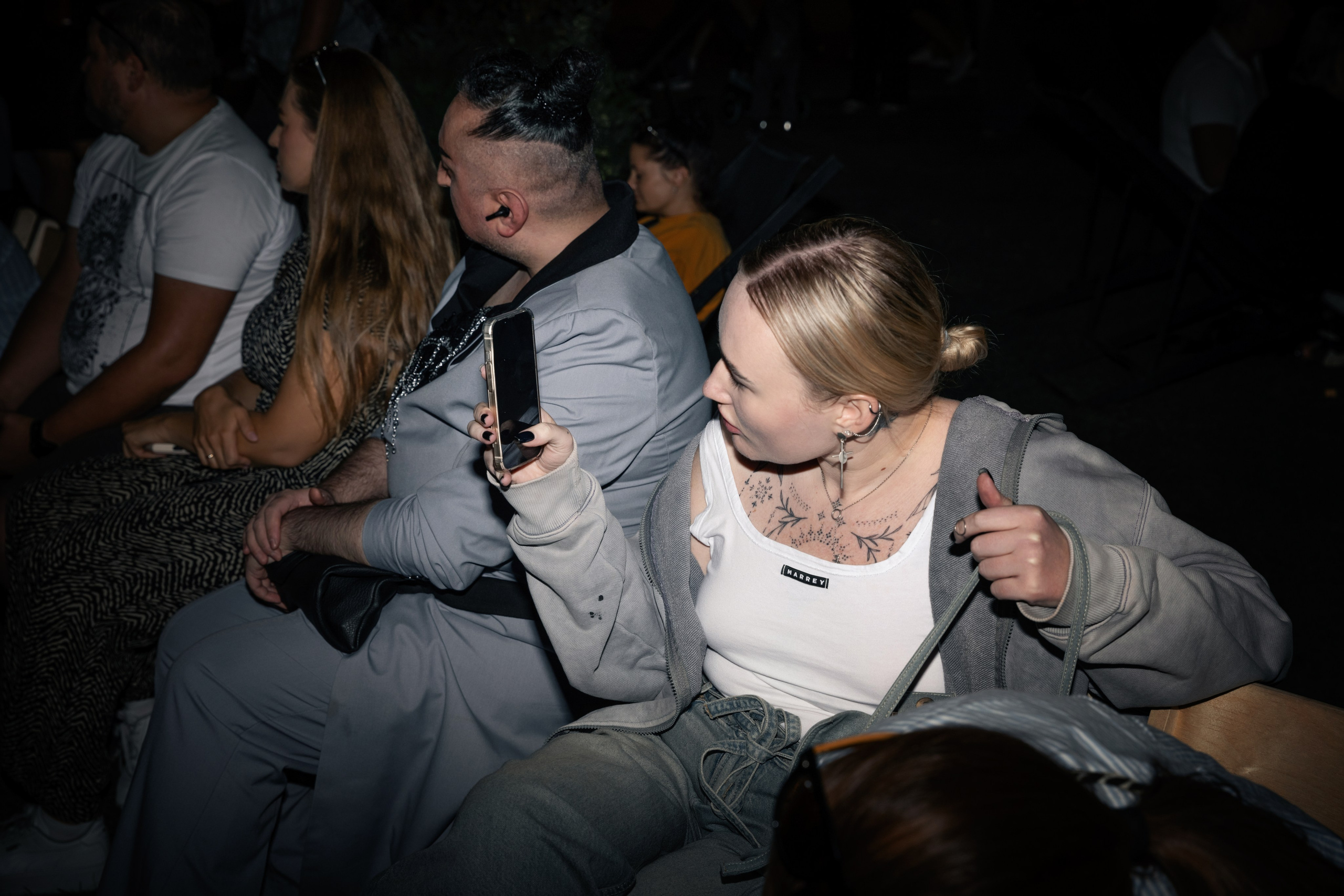 PODIGOO | Ночной Показ Тульских Брендов Одежды. Фотограф брендов и бизнеса в Москве Алексей Сентюрин