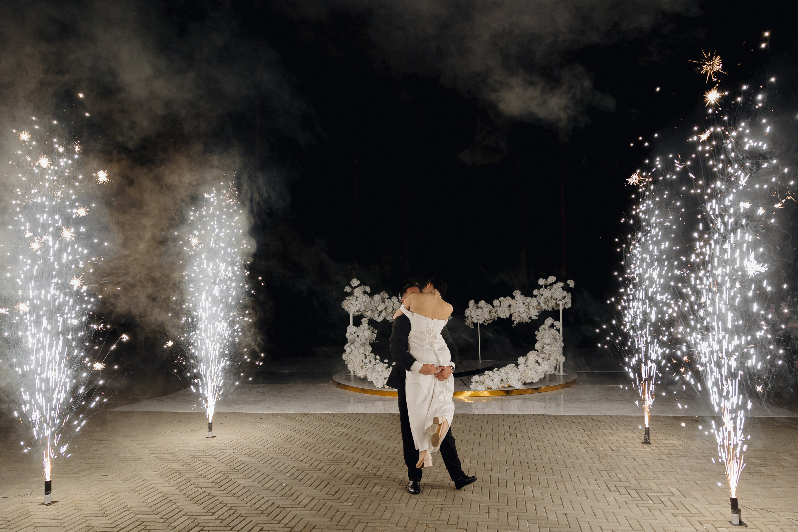 ПАРК СИТИ, MARY WHITE. Свадебный и индивидуальный фотограф в Челябинске Евгения Негодяева