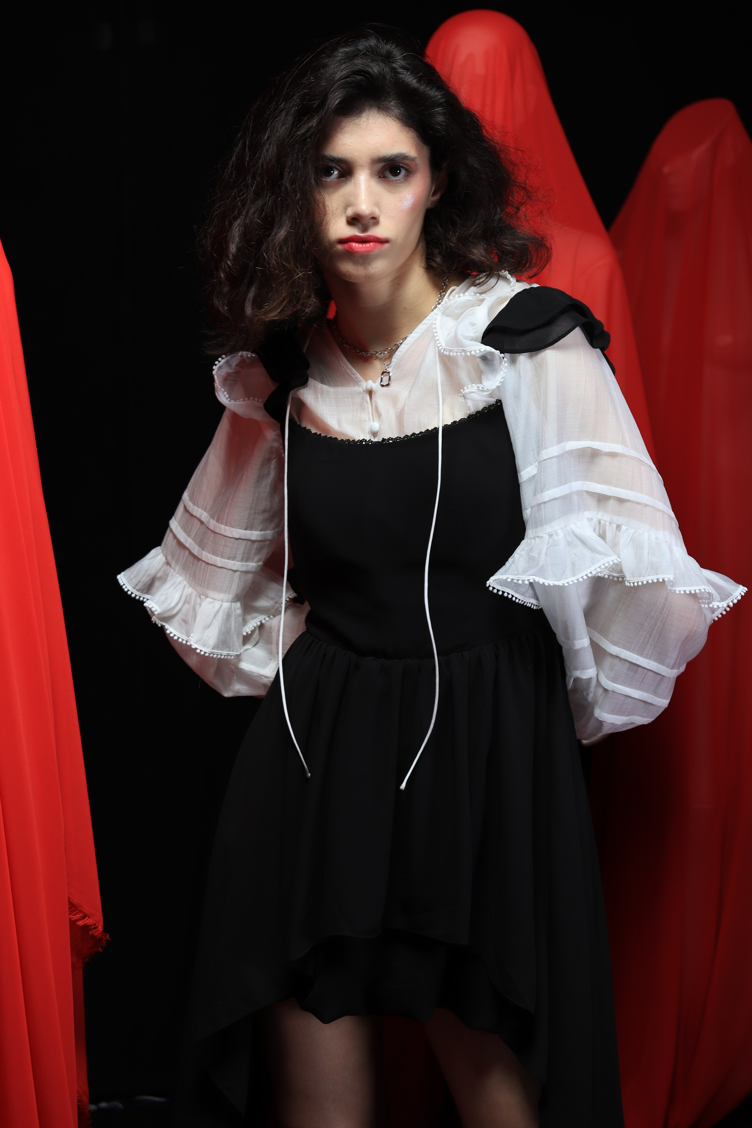 Студийная женская фотосессия | Москва, май 2025. Женский портретный фотограф в Москве Подгорнова Екатерина