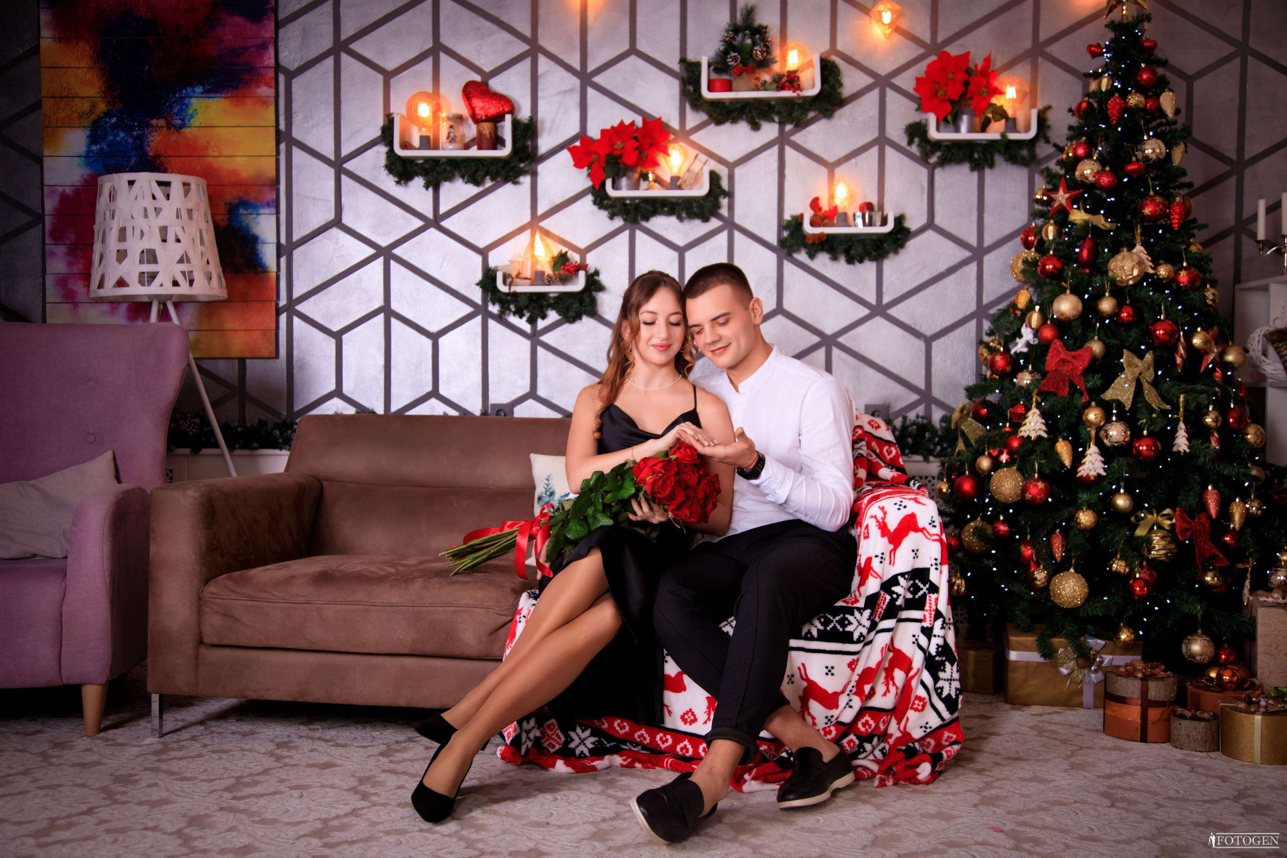 Фотосессия на 14 февраля в Краснодаре | Студия PREMIUM-класса ФОТОГЕН | пара в уютной домашней локации