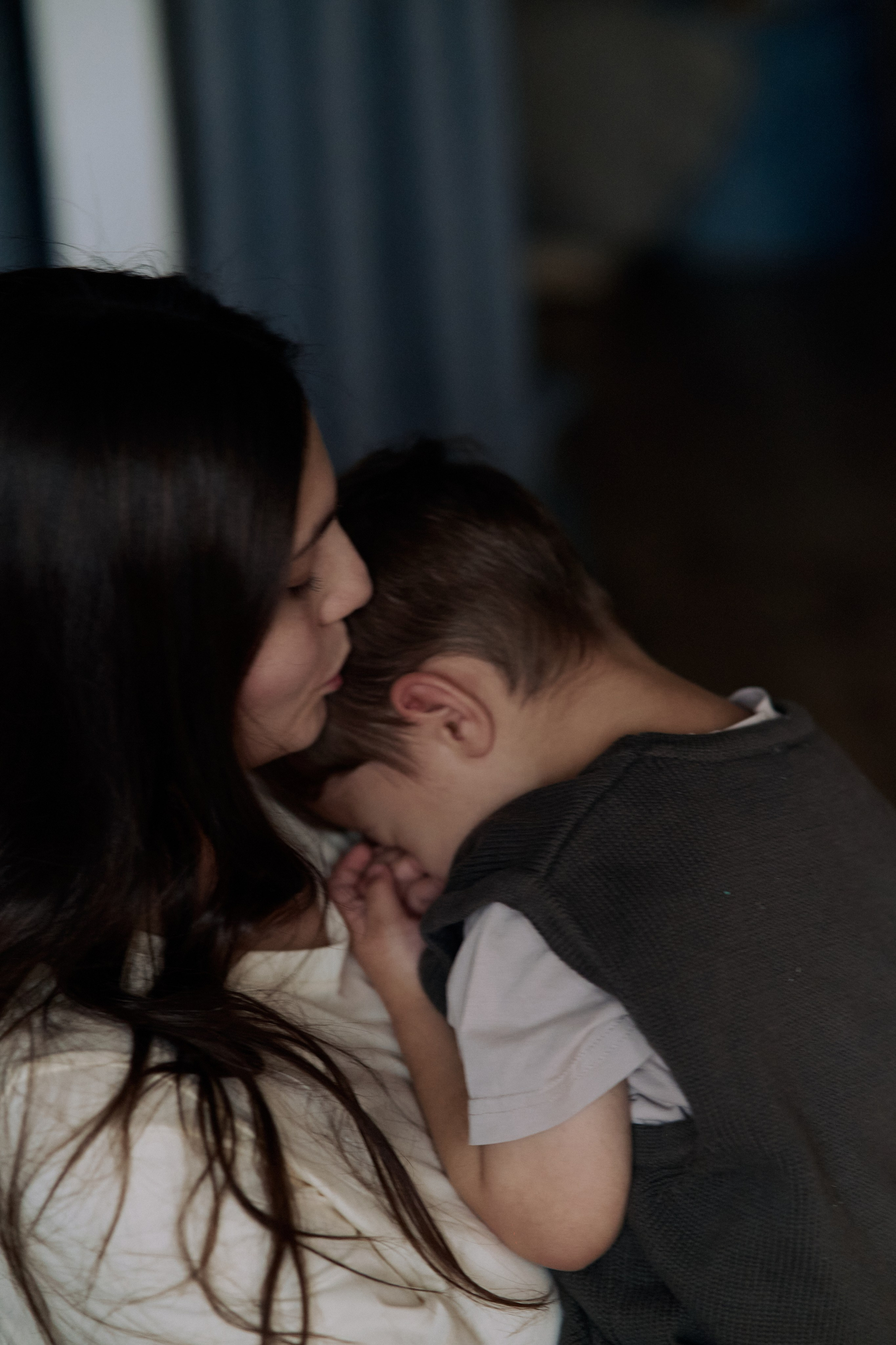 Эмир, Диана, Леон и Амин дома. Семейный и свадебный lifestyle-фотограф в Москве Мария Петрова