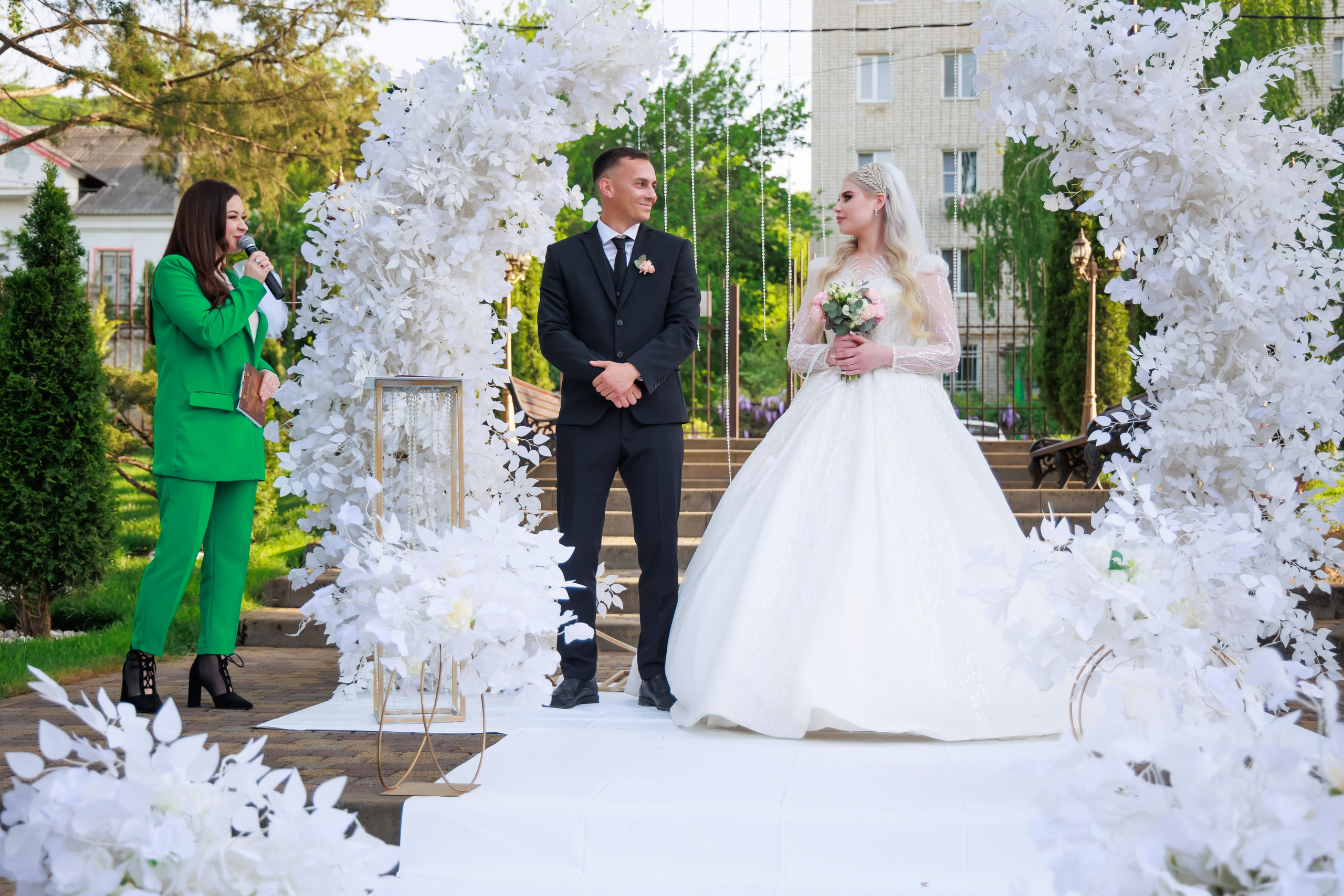 СВАДЕБНЫЕ ФОТОСЕССИИ. Свадебный и семейный фотограф в г. Майкопе (выезд по республике и краю)