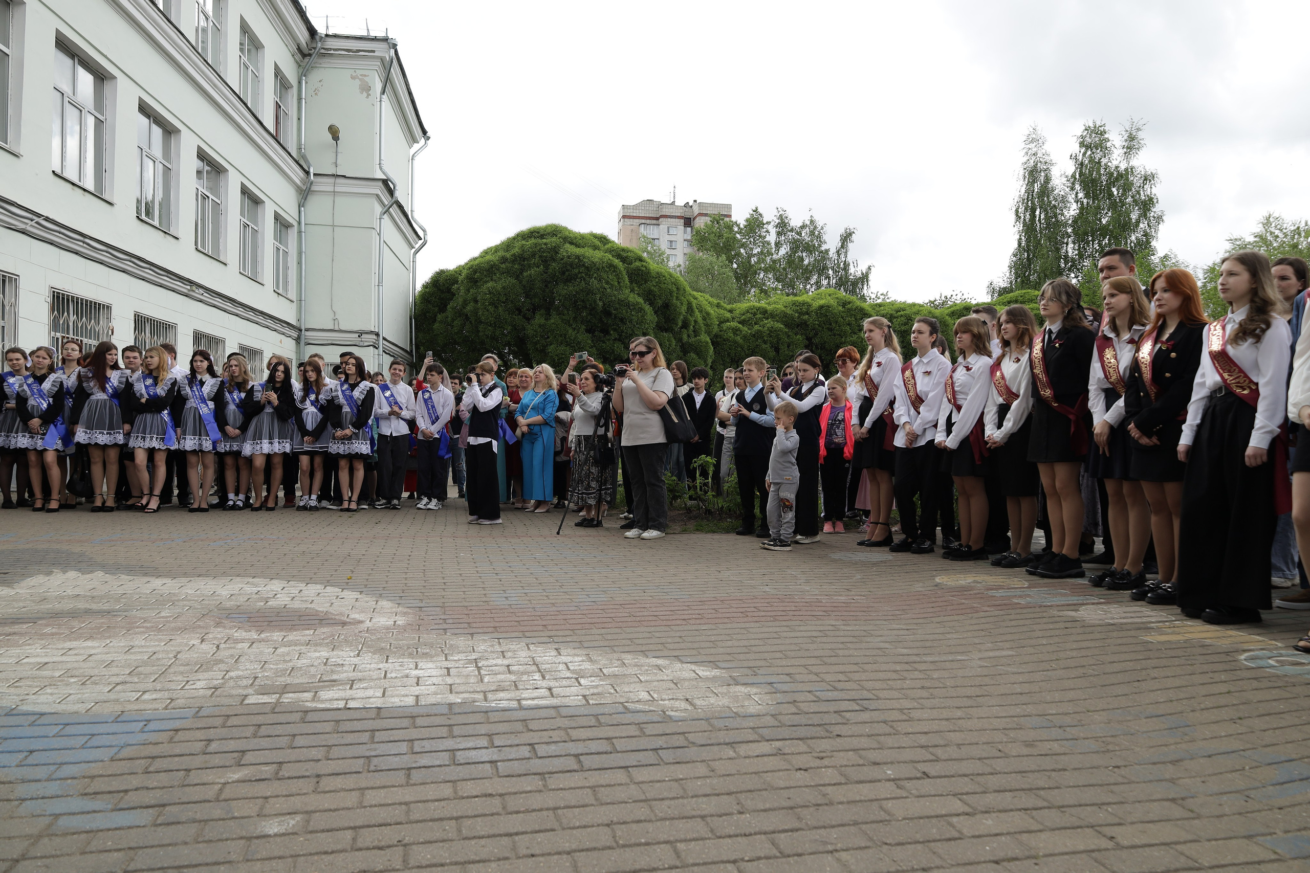 Последний звонок. Фотограф Надршина Лилия