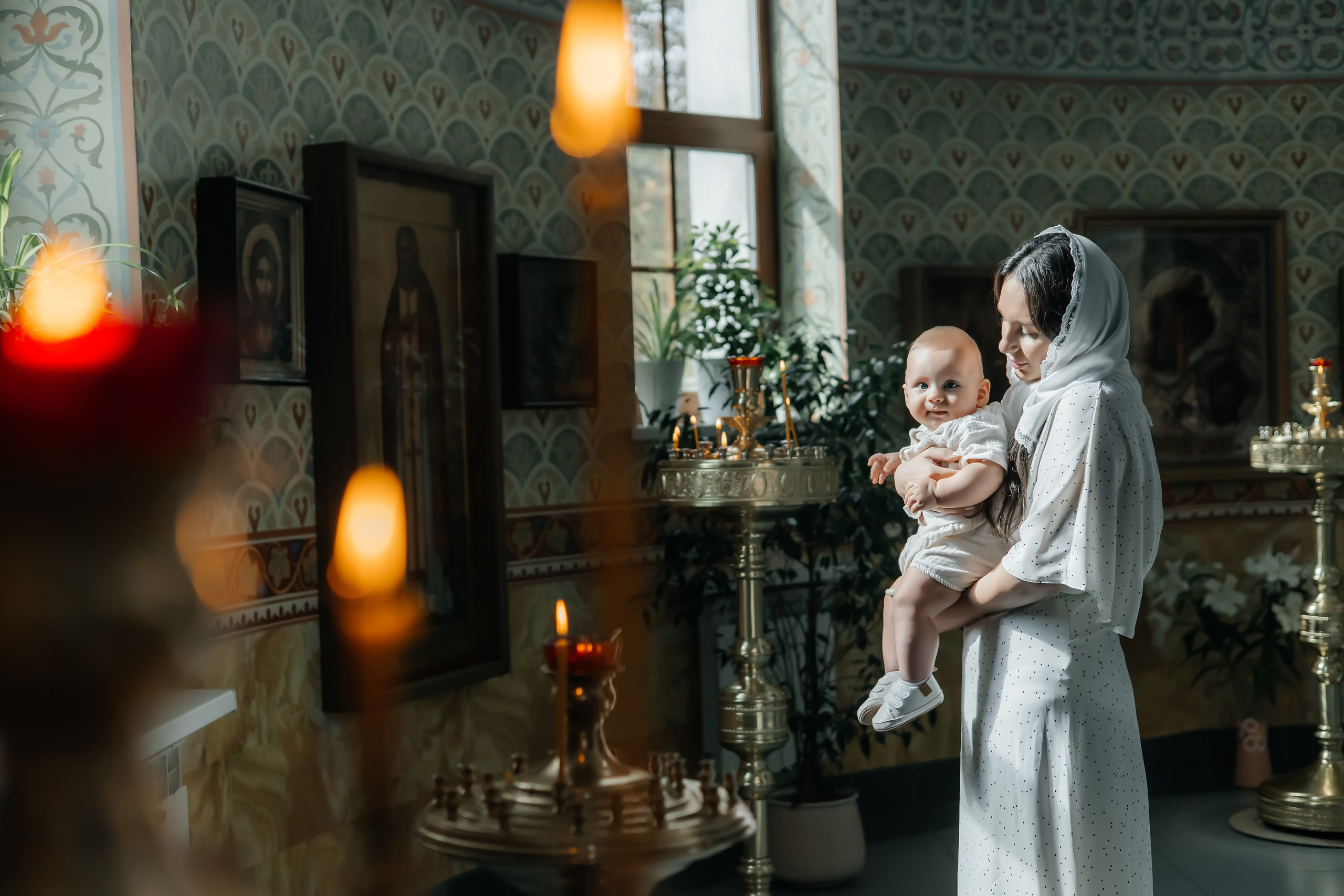 Крещение Артемия в Храме Николая Чудотворца в Ангелово. Фотограф на крещение и венчание Москва  Надежда Баланина