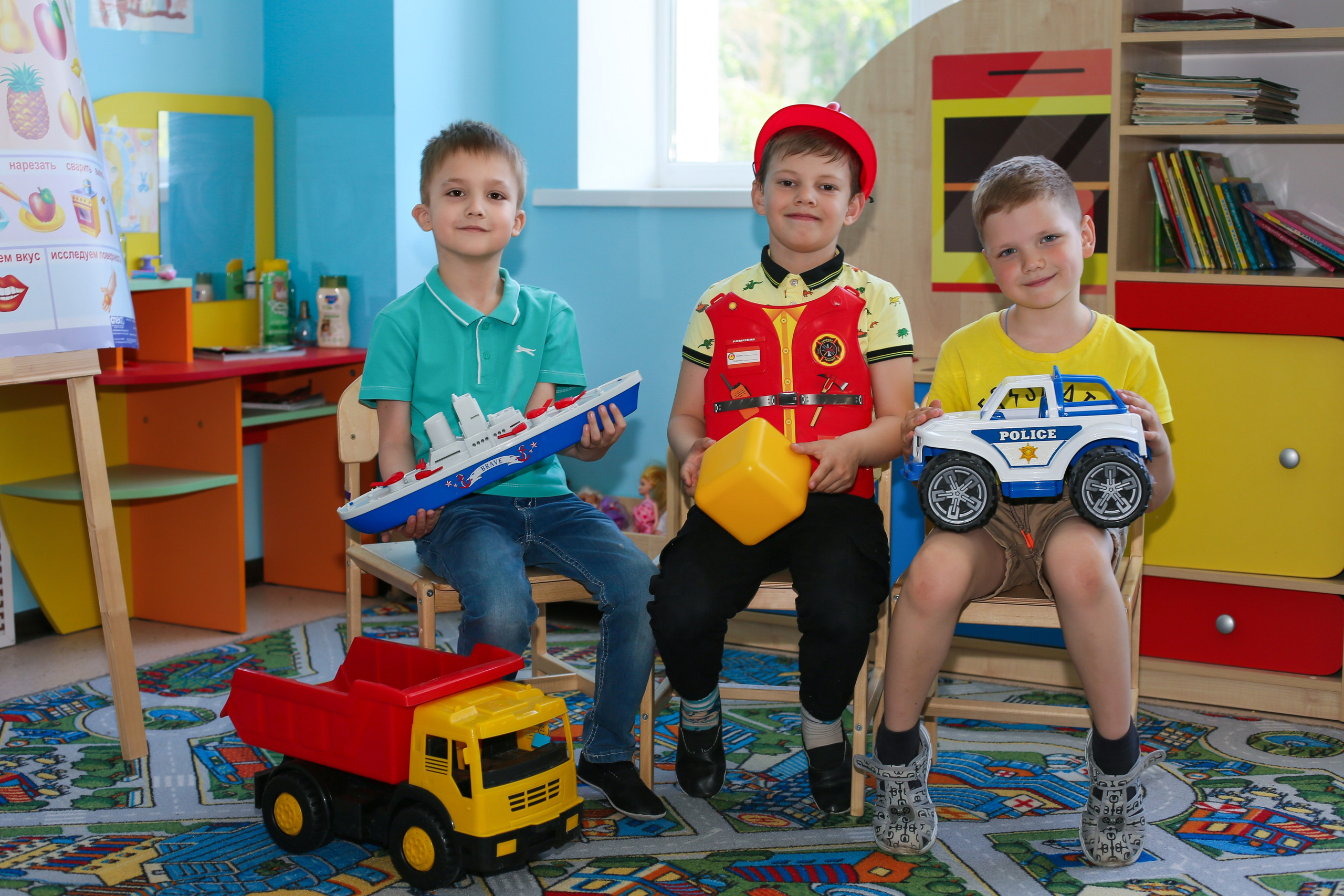 Детский сад. Фотограф детский сад Ростов-на-Дону Уколова Евгения, школьный фотограф мариуполь, выпускные альбомы