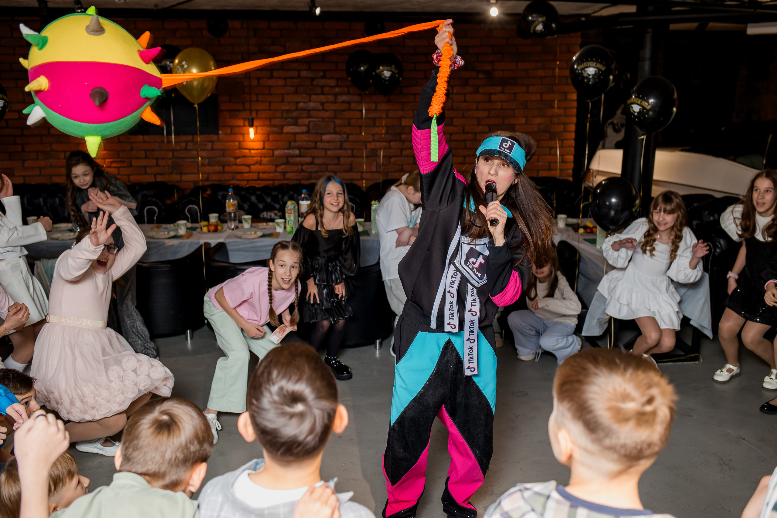 Выпускной 4 класс. Фотограф в Москве Авдеева Мария