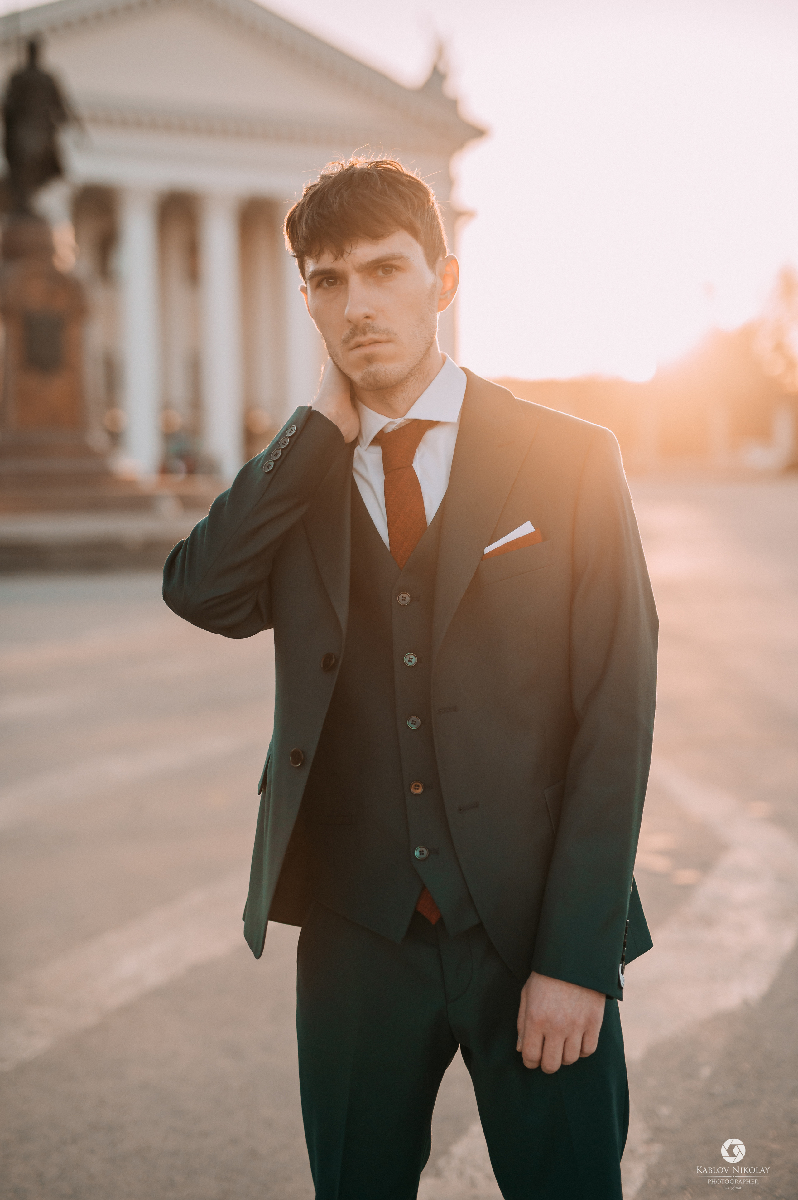 Образ Жениха. Свадебный фотограф Волжский Волгоград Каблов Николай