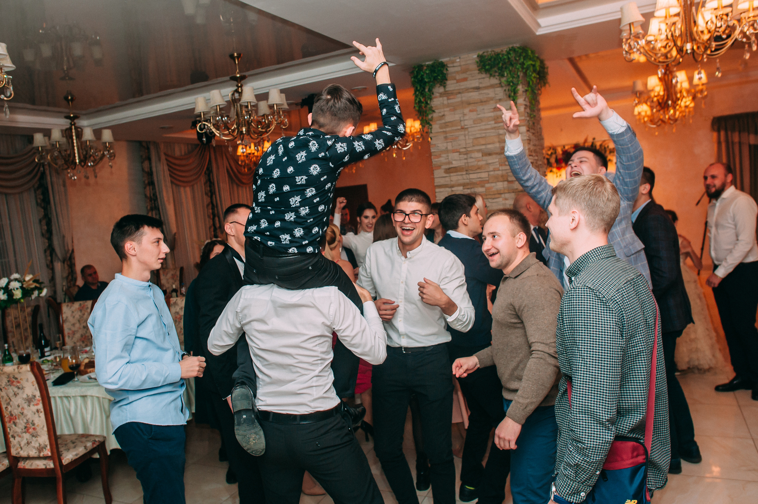 Саша + Даша. Свадебный фотограф Волжский Волгоград Каблов Николай