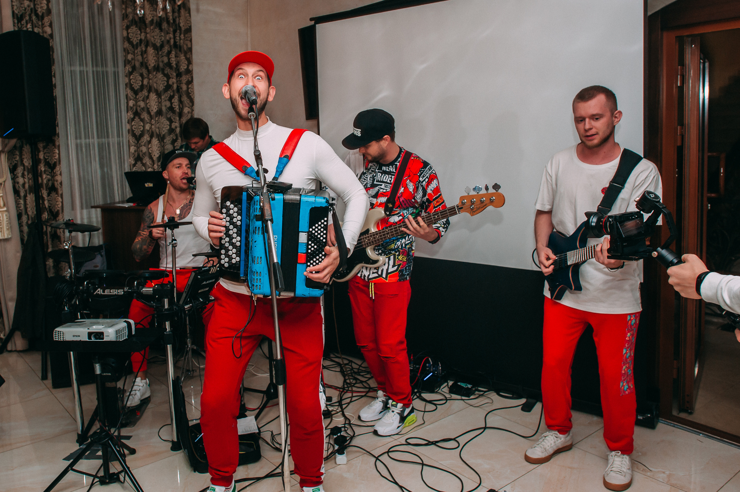 Саша + Даша. Свадебный фотограф Волжский Волгоград Каблов Николай