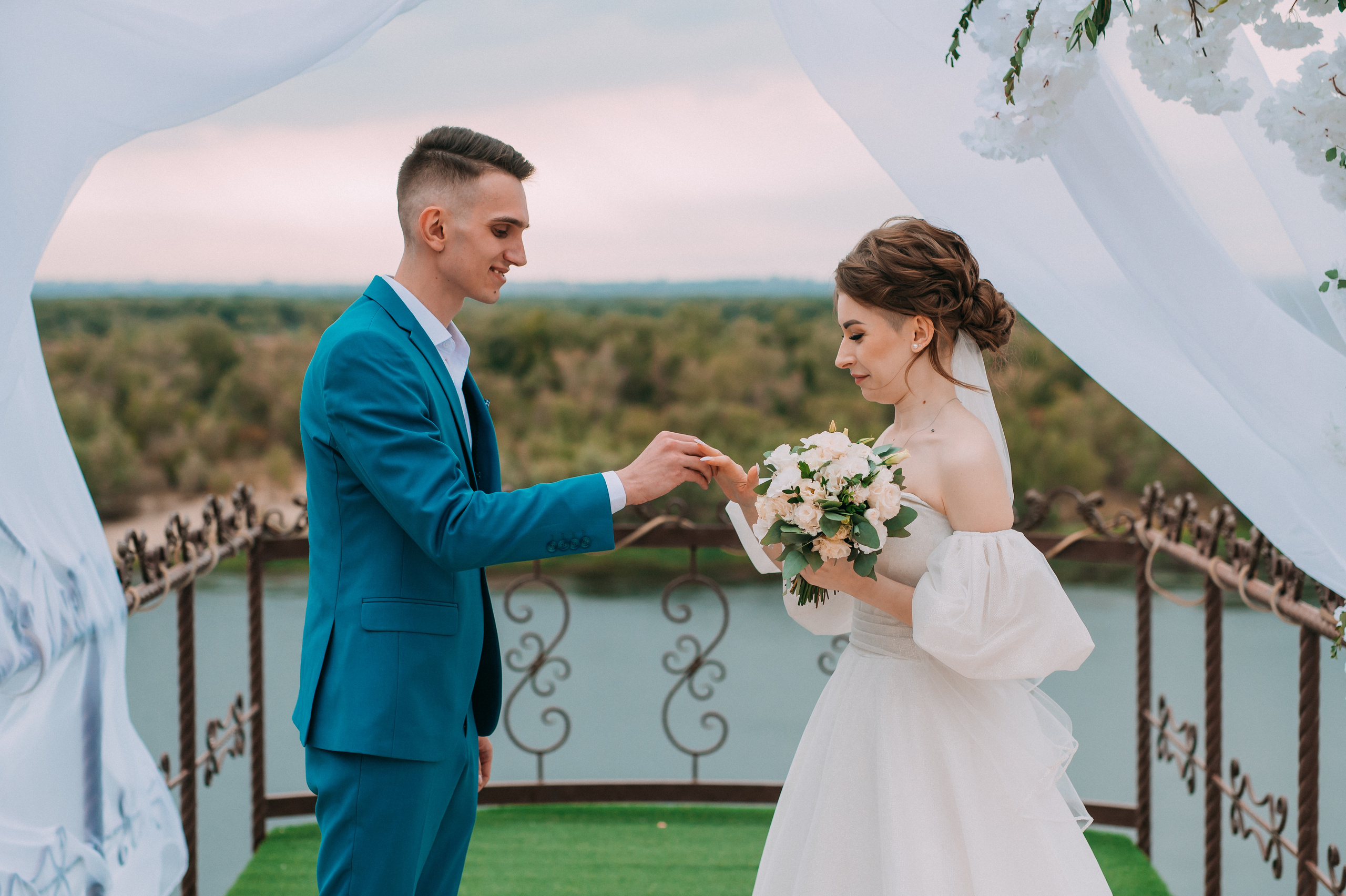 Артем + Настя. Свадебный фотограф Волжский Волгоград Каблов Николай