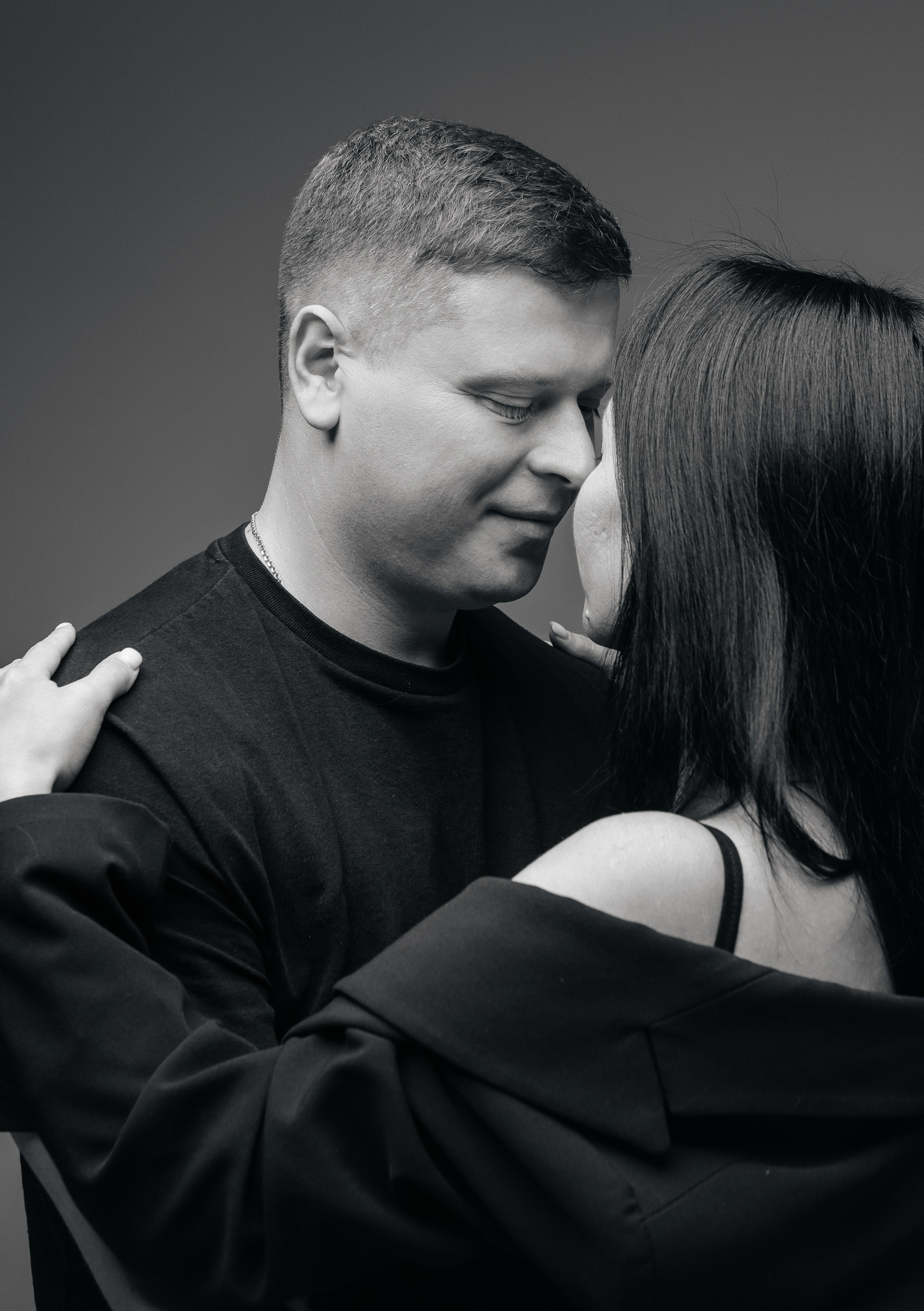 Семейная фотосессия в фотостудии. Свадебный и семейный фотограф Ибрагимова Мария из Екатеринбурга