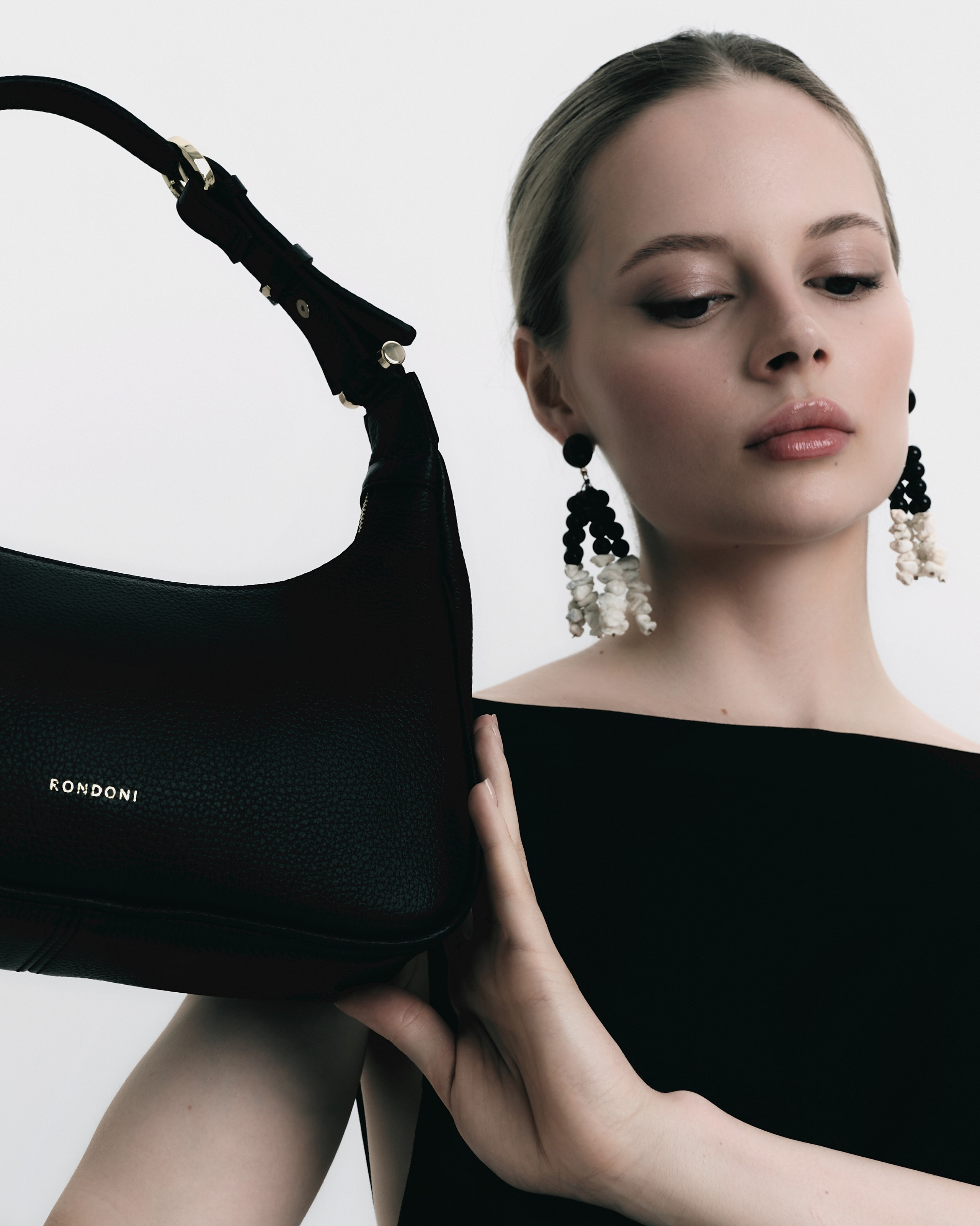 Каталог на белом фоне. Предметный фотограф Москва Кожаева Елена