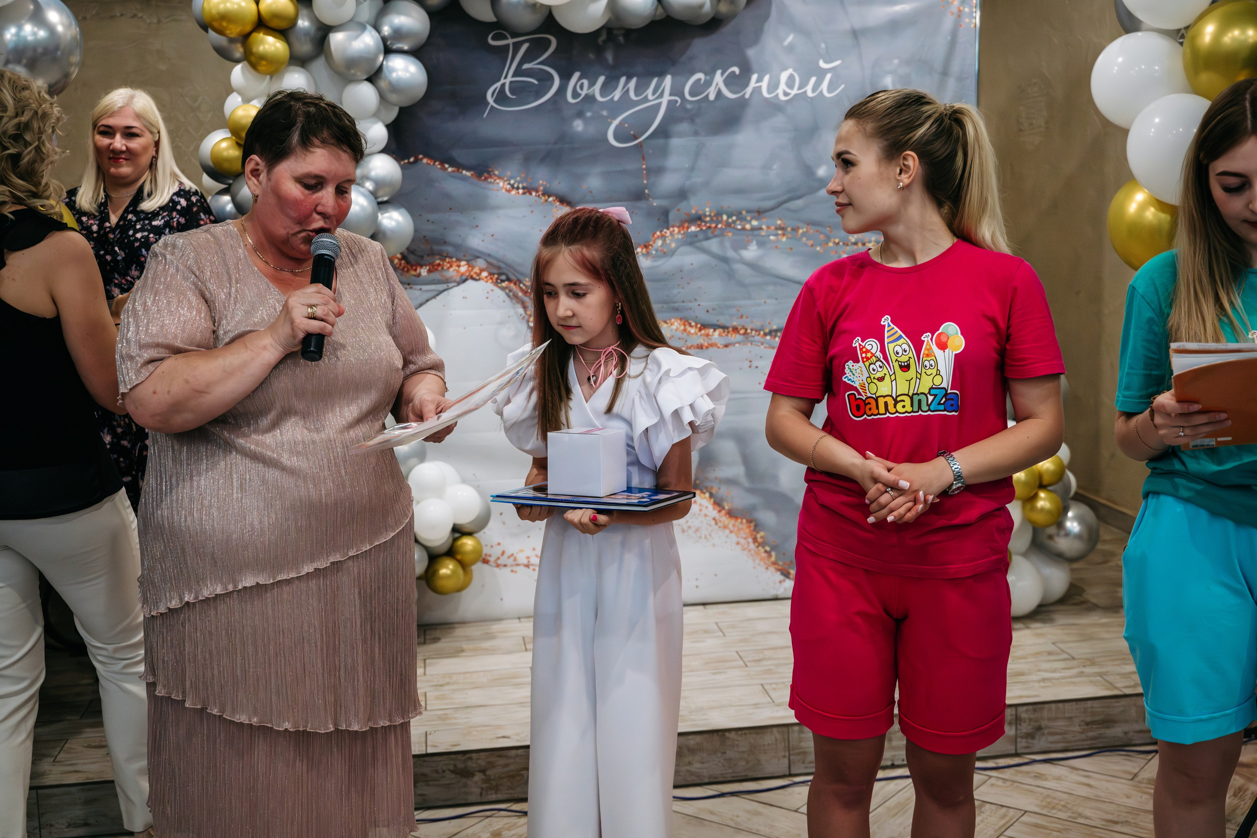 Выпускной 4 класс в Леттопарк. Фотограф самых запоминающихся моментов Вашей жизни