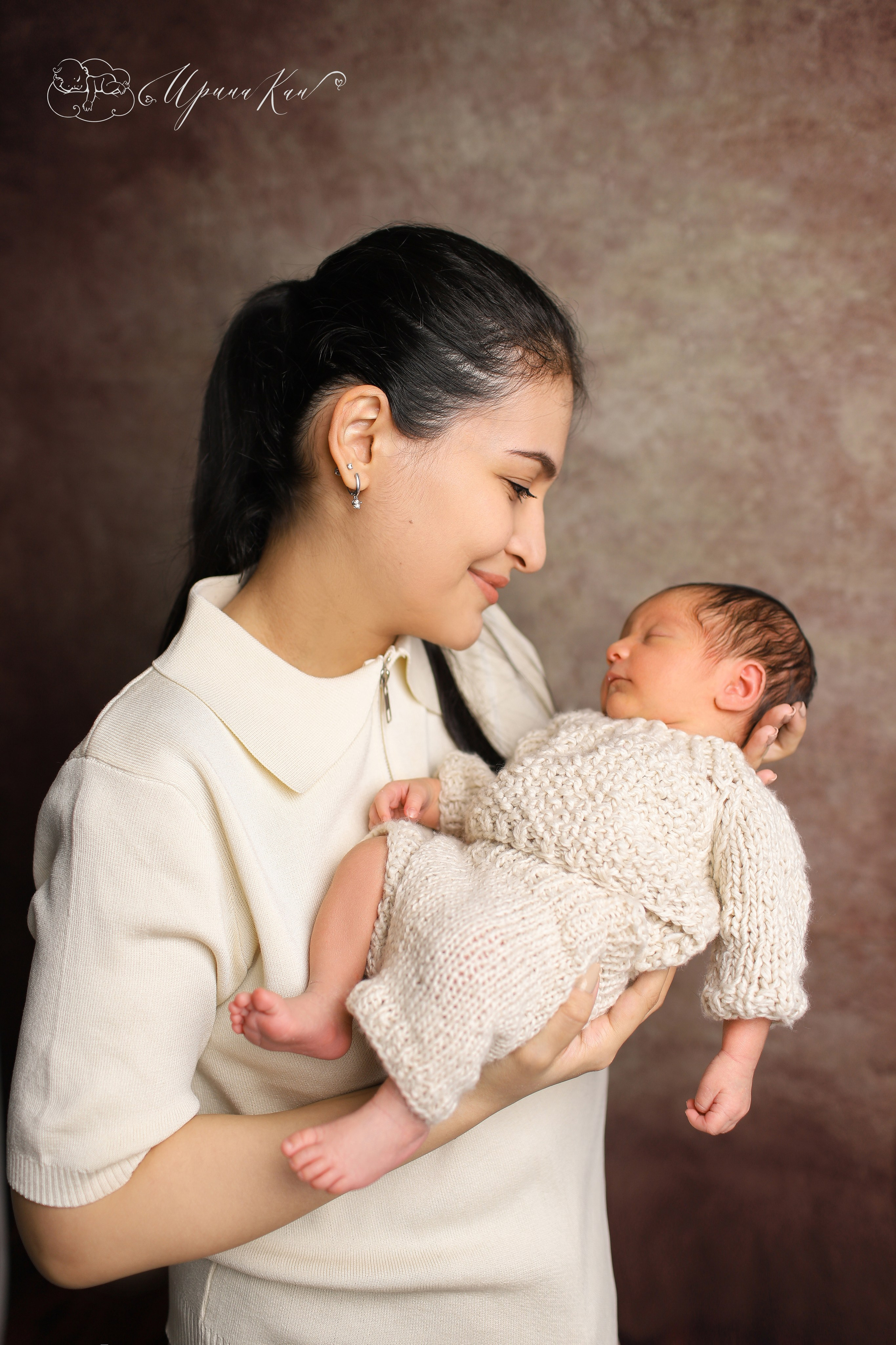 Новорожденные фото с родителями. Ирина Кан Фотограф новорожденных в Екатеринбурге