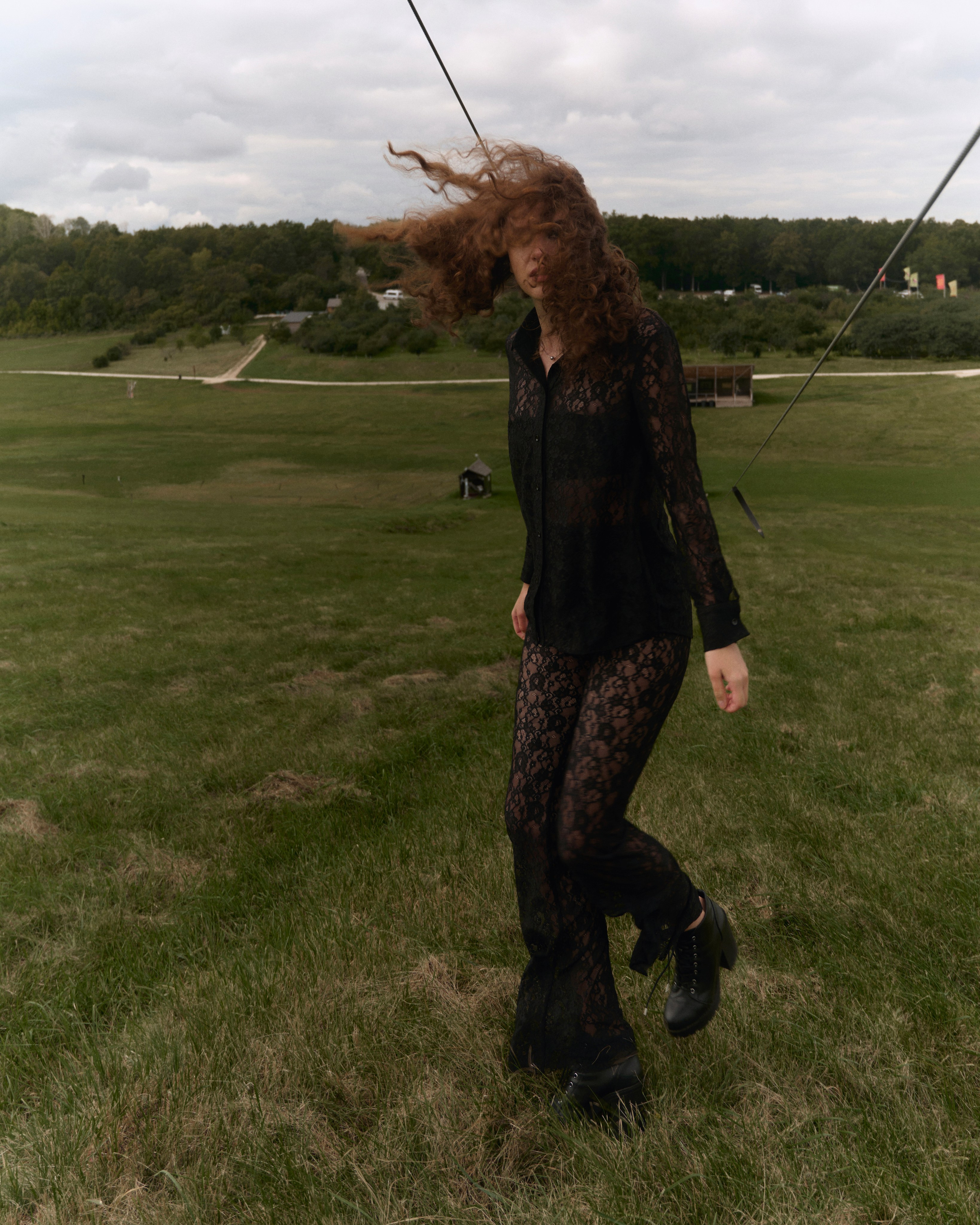 Julia. Z H U R A V L E V