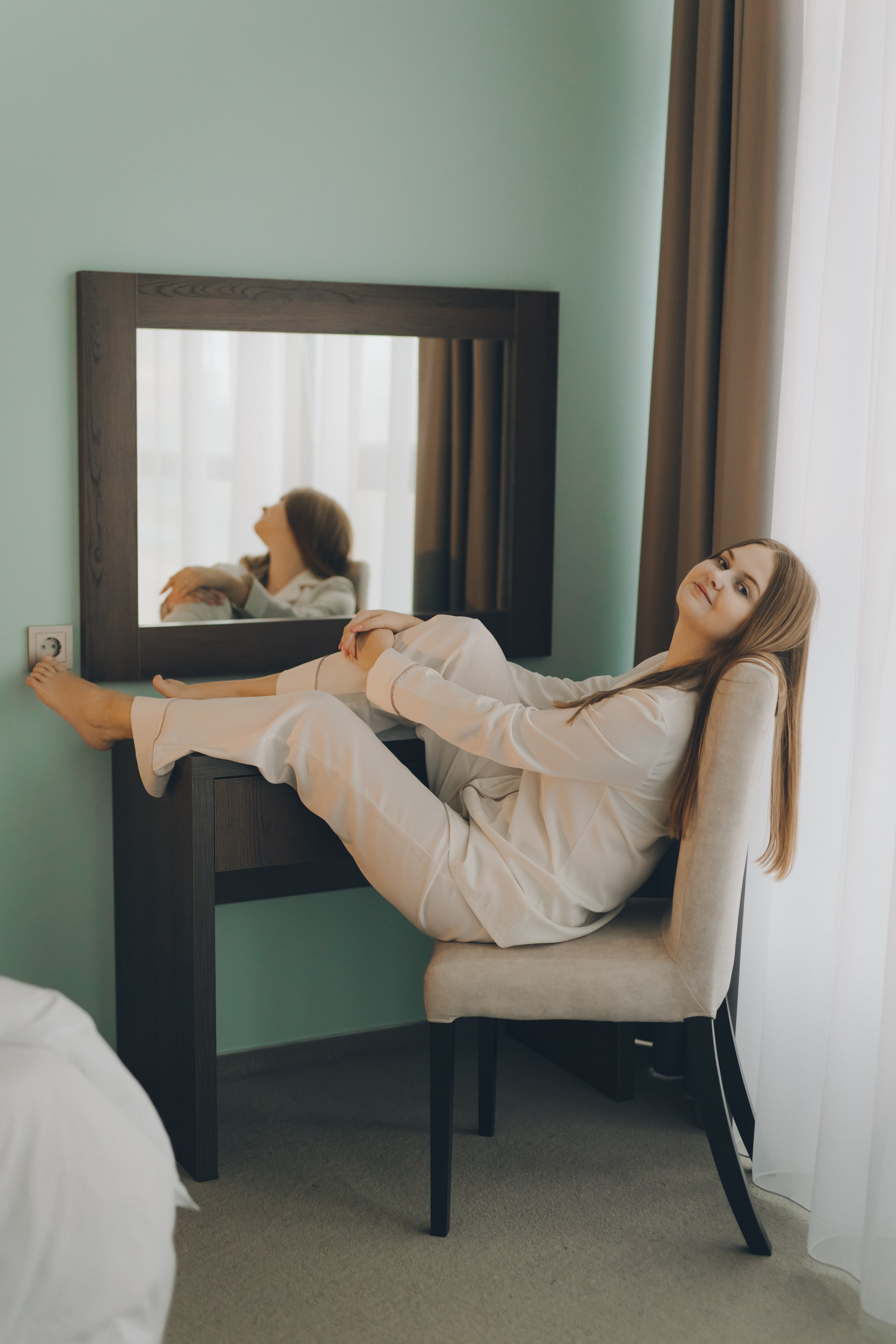 Lovestory в отеле «Кандинский». Фотограф Зеленоградск Красильникова Елена