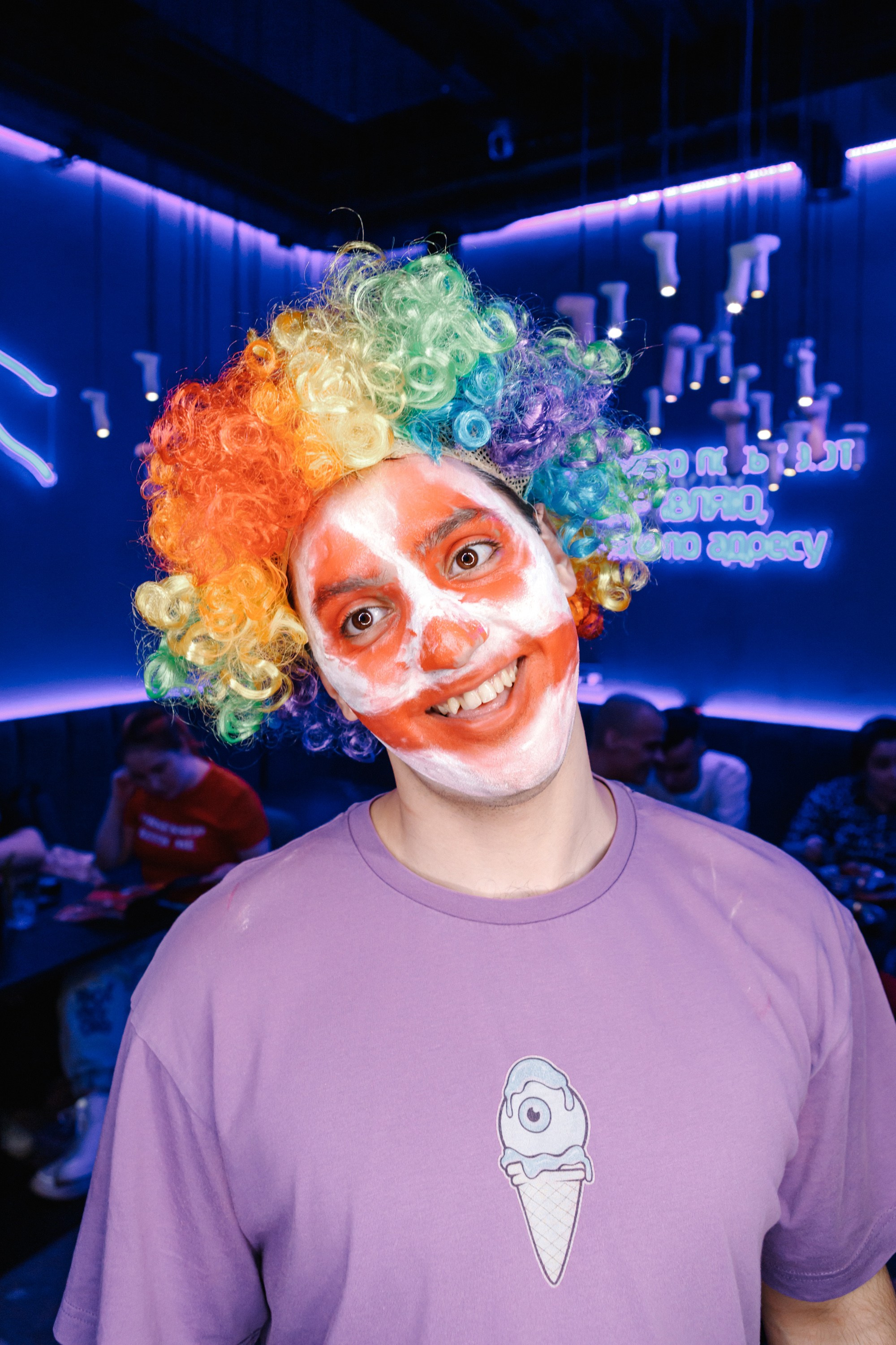 УЕ! БАР. Фотограф Владимир Молоканов