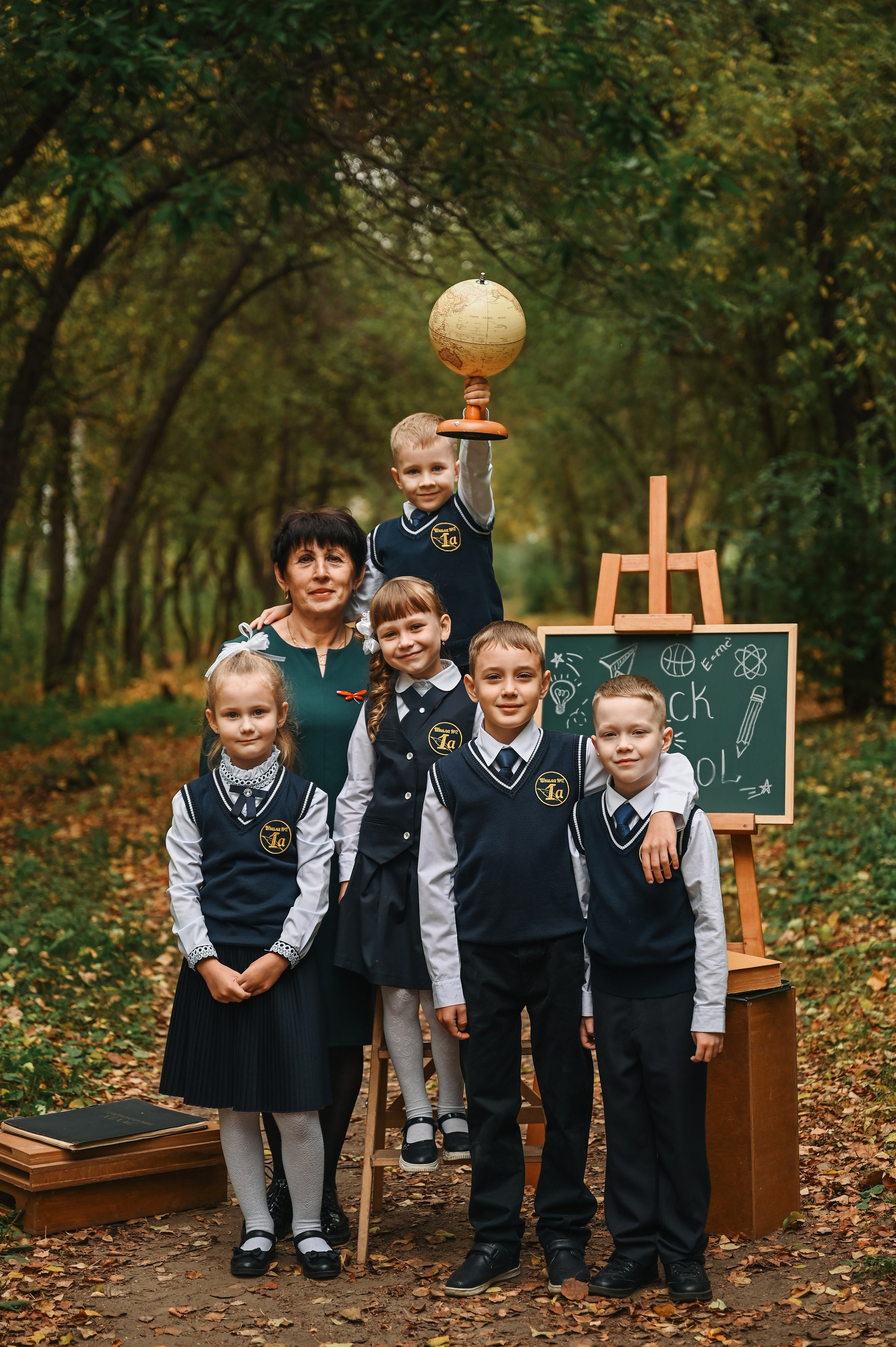 Началка. Выпускные альбомы в Кургане, Твой альбом, Книга