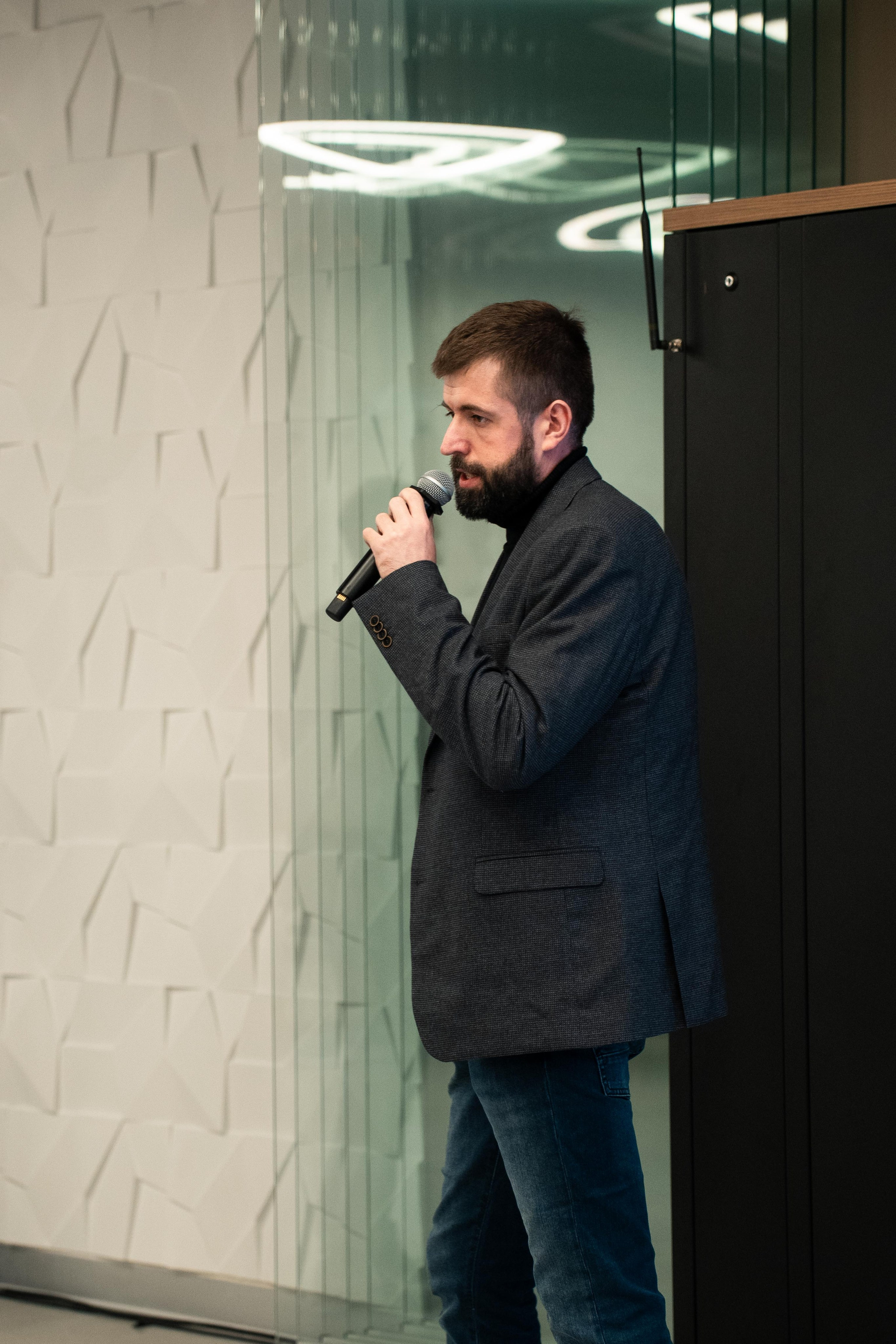 Global Tech Forum 27.03.2026. Коммерческий и художественный фотограф и видеограф в Москве Арсений Тургенев