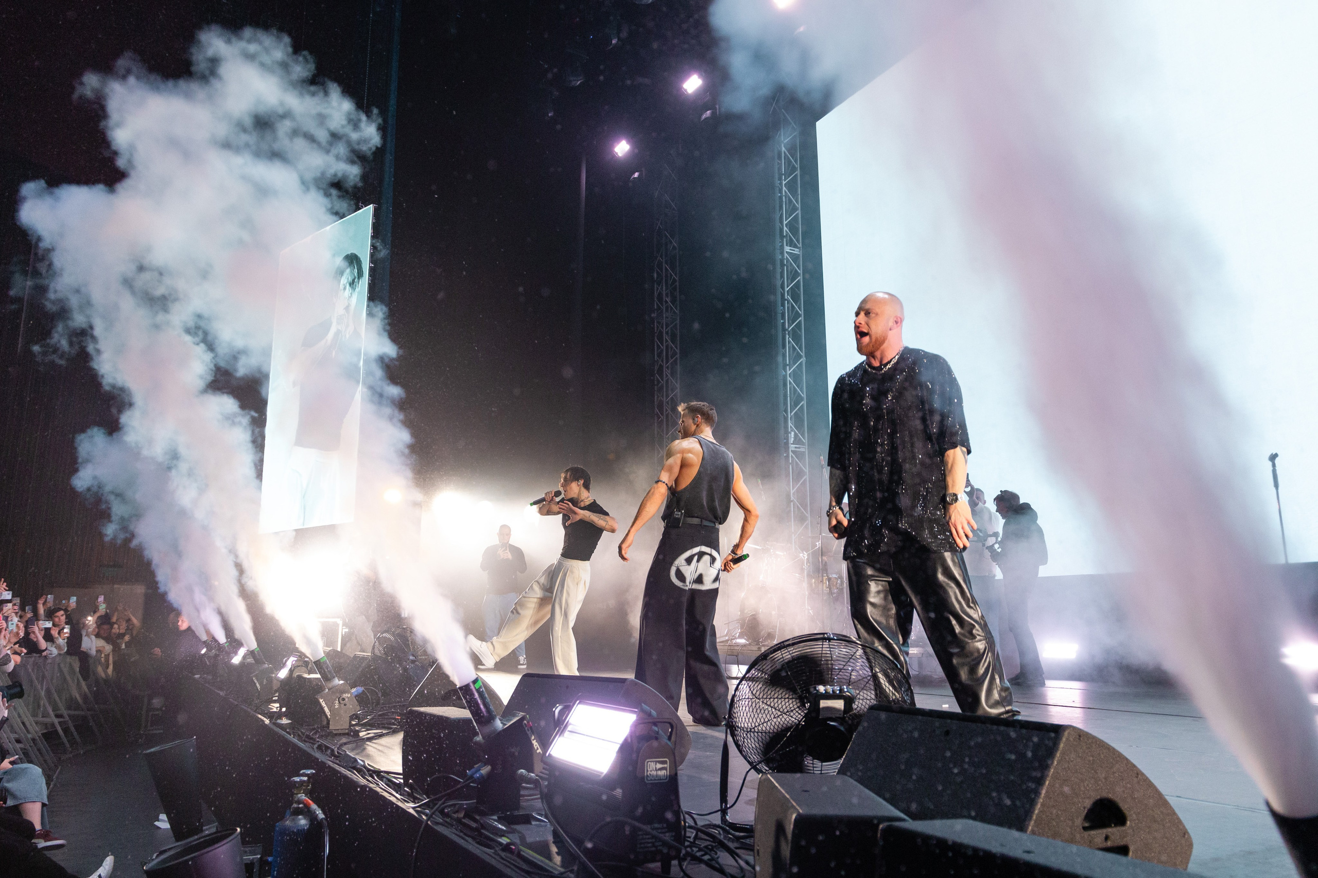 Концерт Лёши Свика