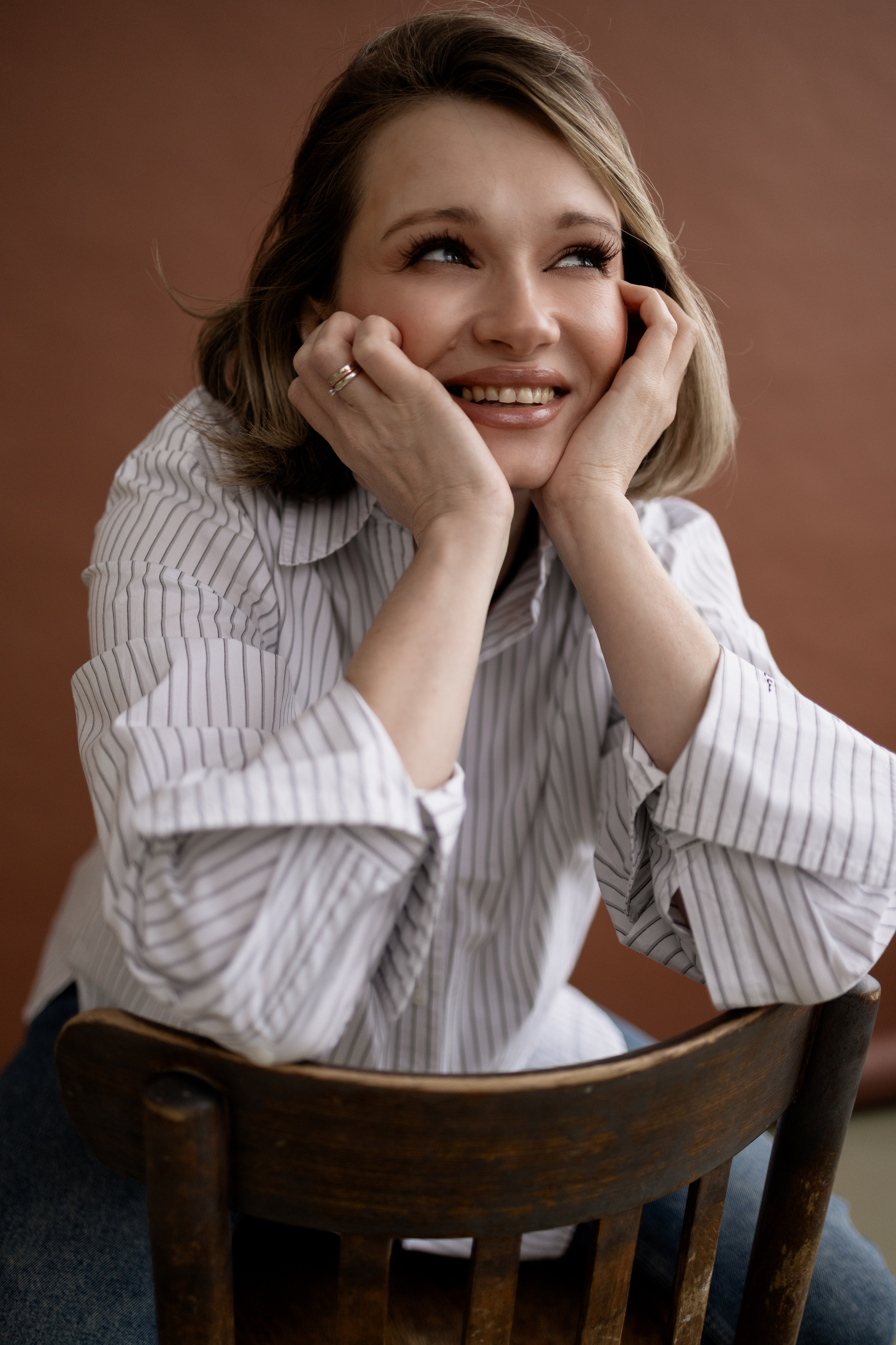 Ира и Рома и тойтерьер Оливия. Фотограф Артем Бросов в Санкт-Петербурге и Дубае