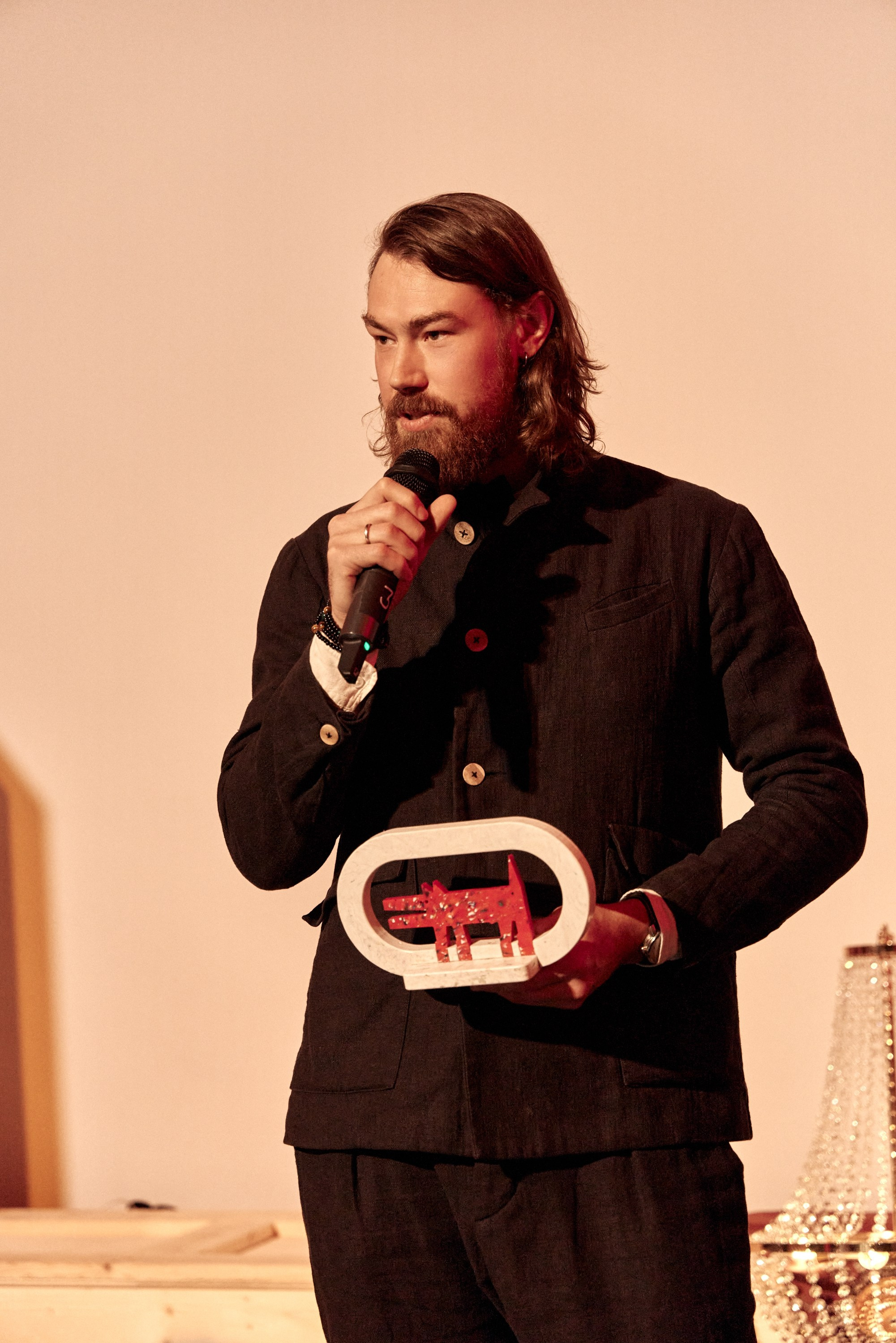 Светская хроника. Sasha Lapin