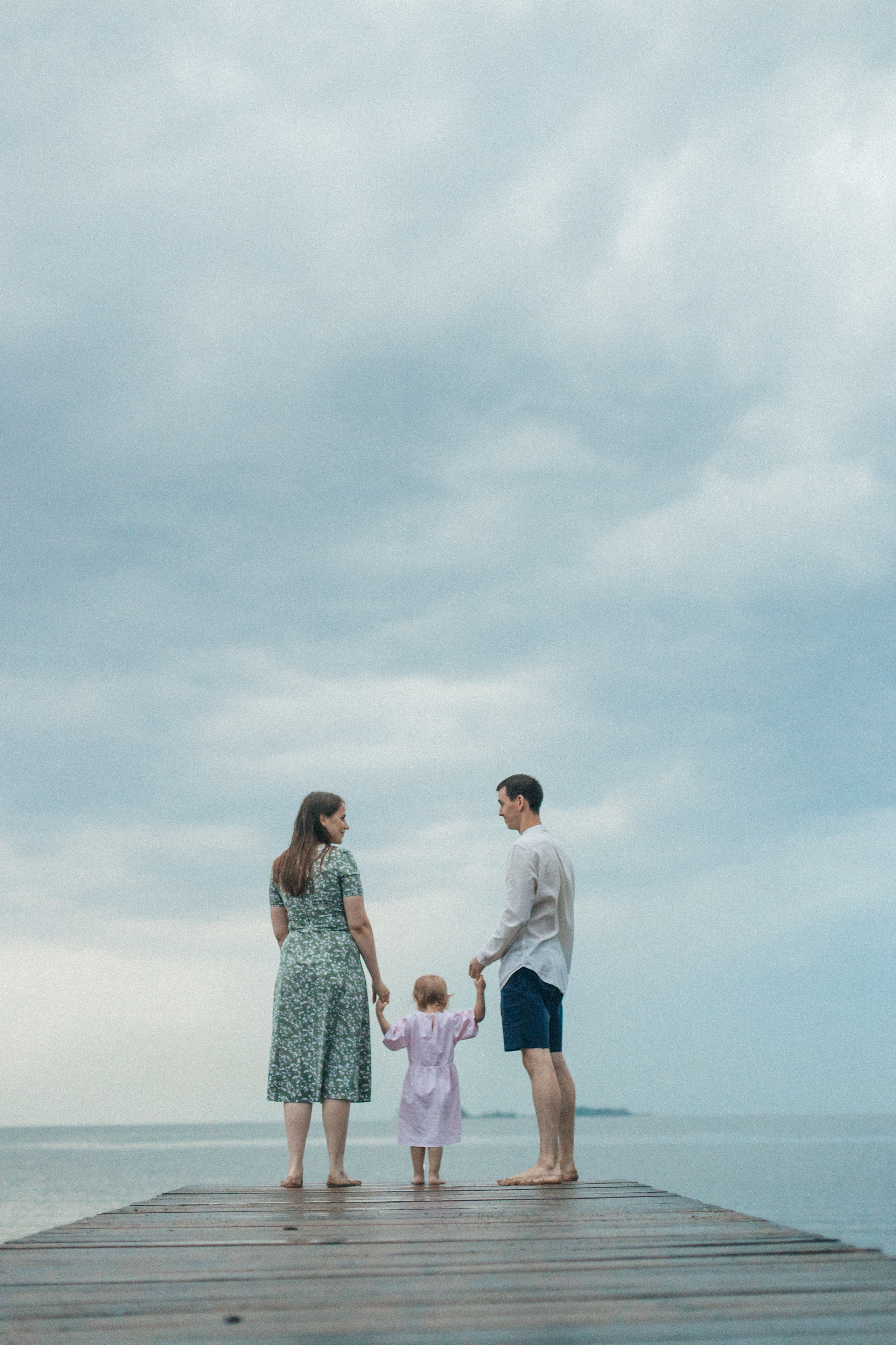 Прогулка на берегу. Семейный и портретный фотограф в Новосибирске Мария Хлебус