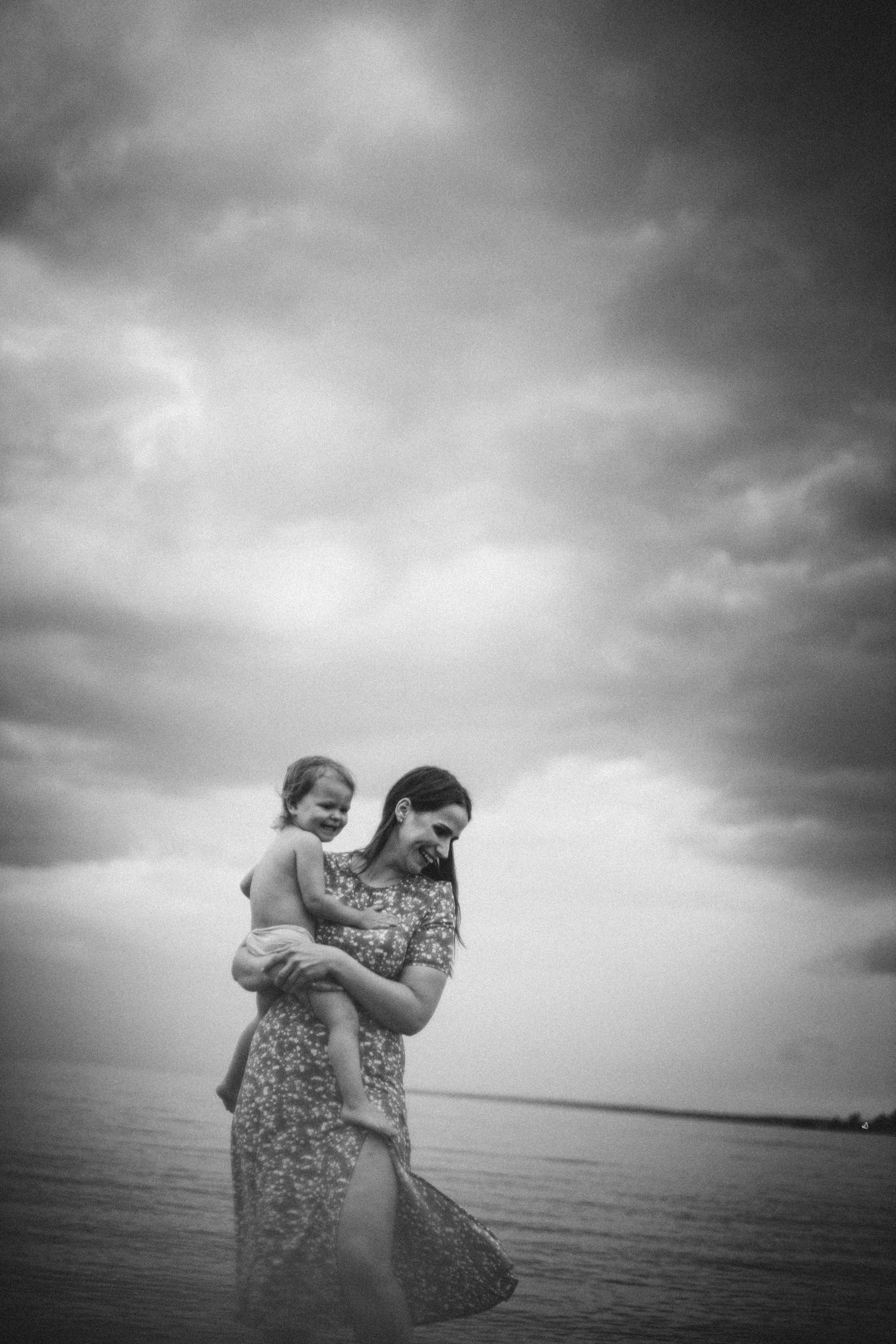 Прогулка на берегу. Семейный и портретный фотограф в Новосибирске Мария Хлебус