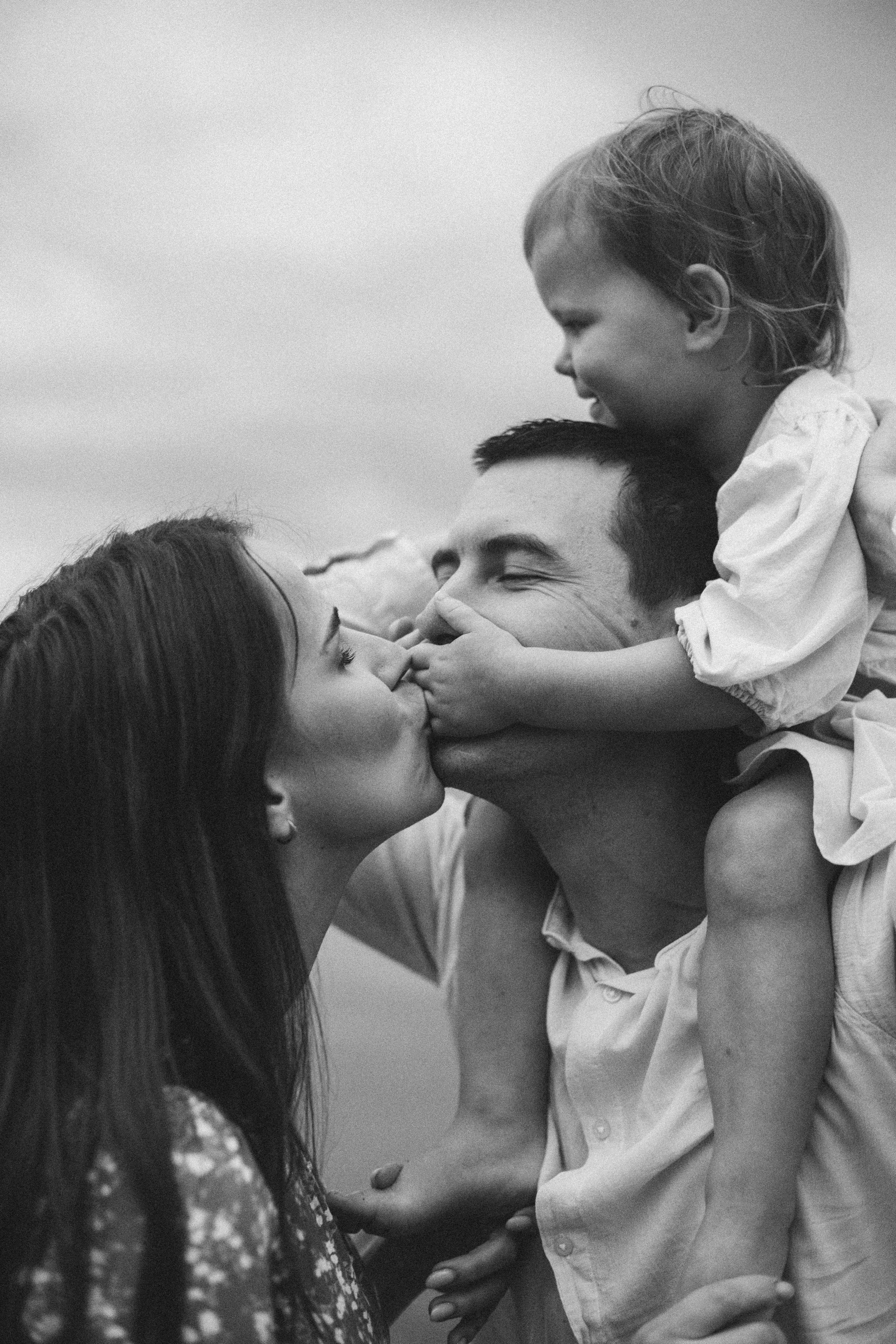 Прогулка на берегу. Семейный и портретный фотограф в Новосибирске Мария Хлебус