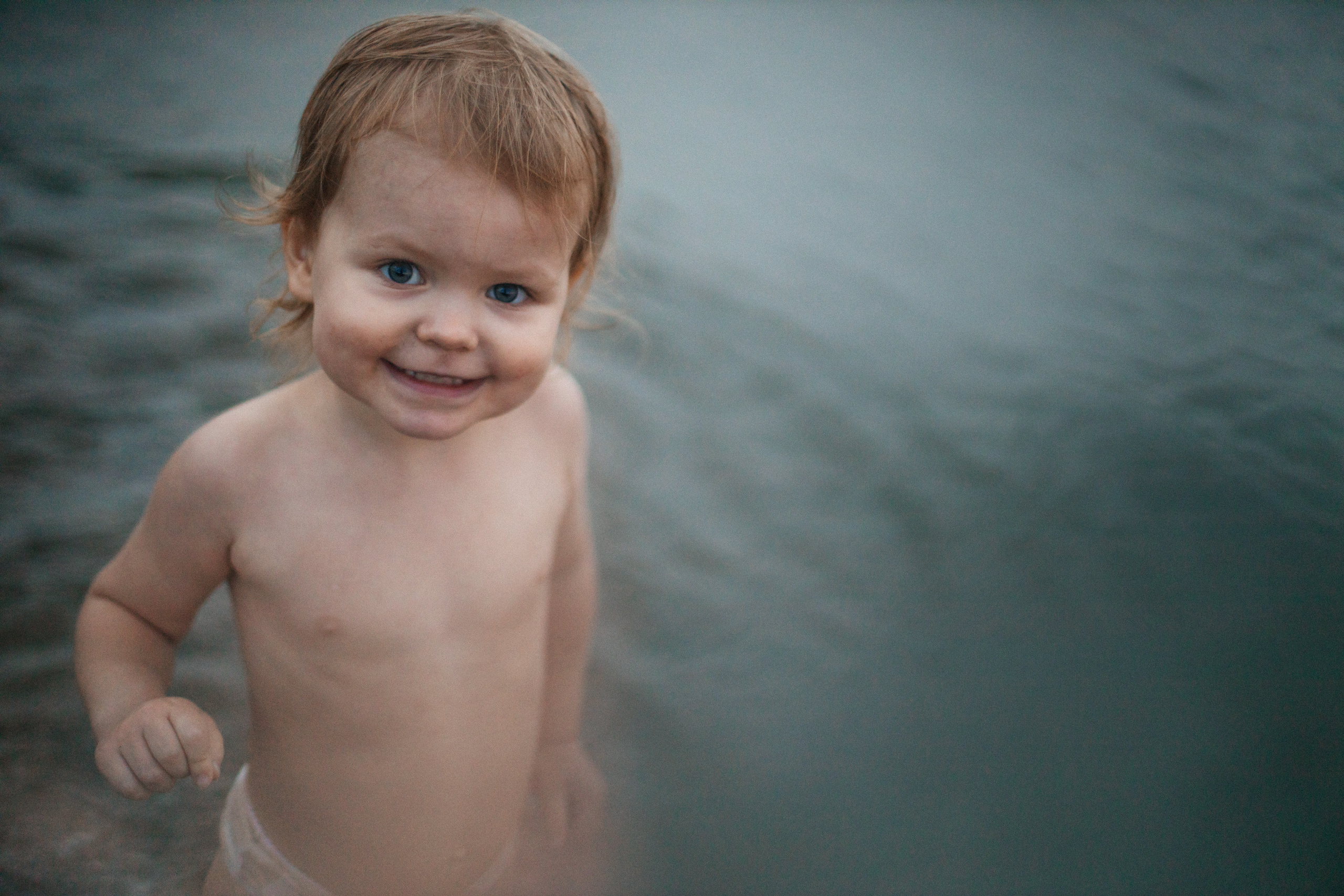Прогулка на берегу. Семейный и портретный фотограф в Новосибирске Мария Хлебус