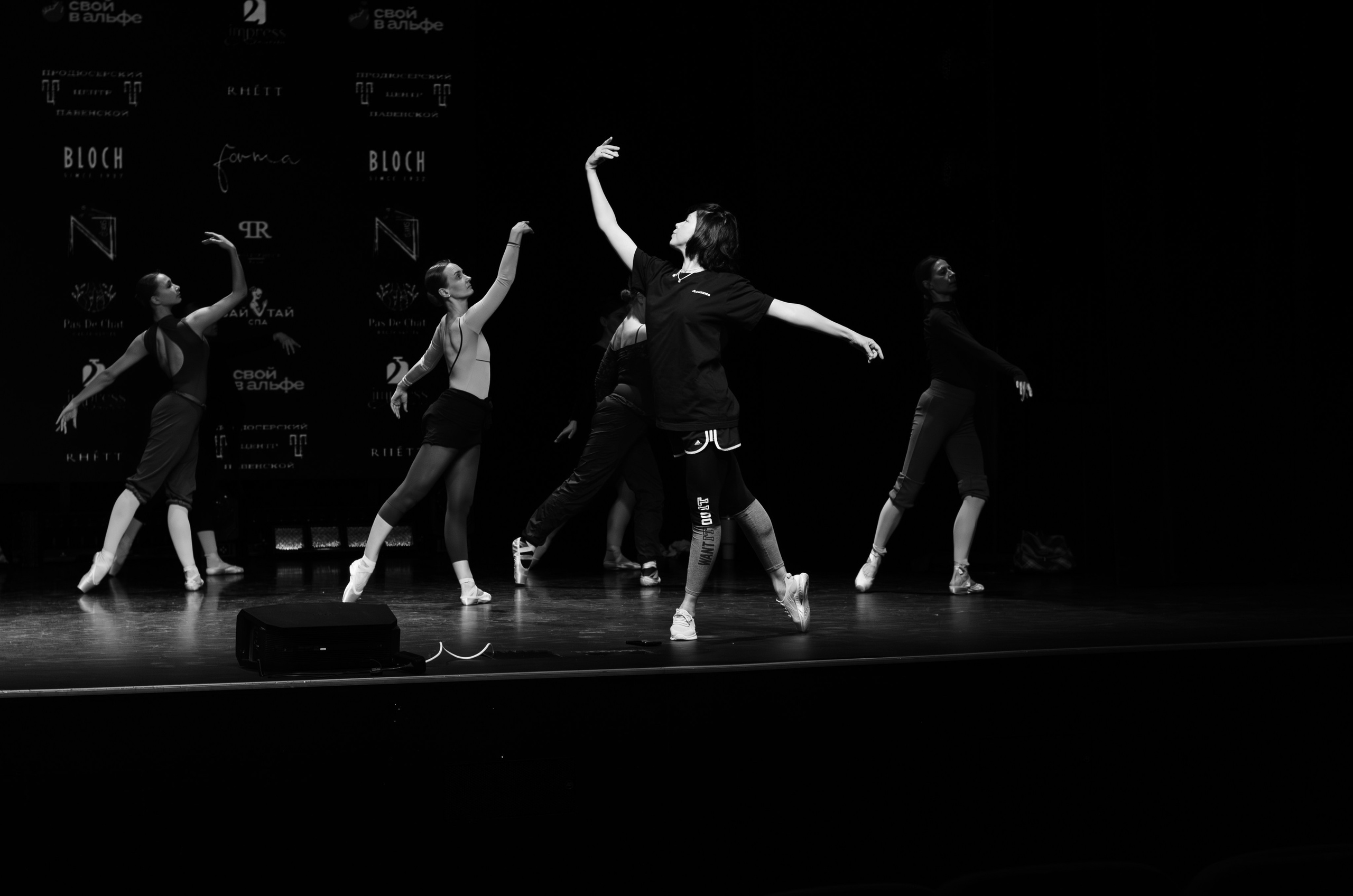 Балет, танец (концерты, уроки, репетиции, закулисье танцующих детей и взрослых). Портретный и репортажный фотограф в Санкт-Петербурге Варвара Жукова