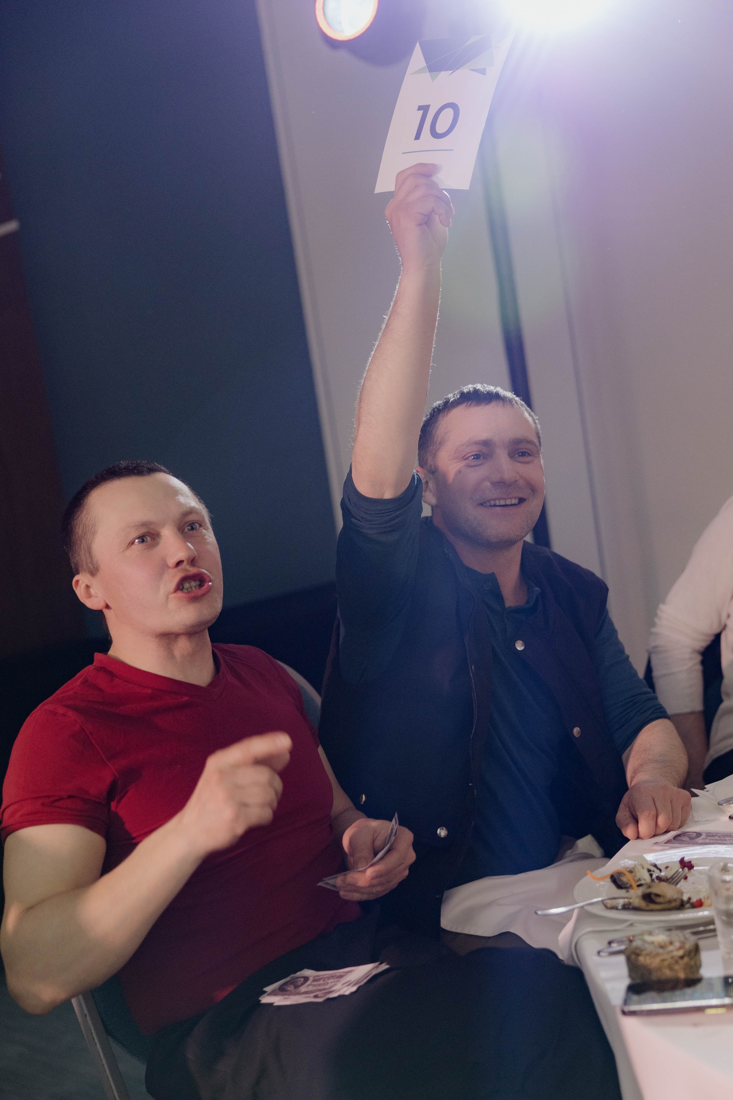 Конференция и ужи. Кормовит. Роза хутор. Фотограф Юсова Мария