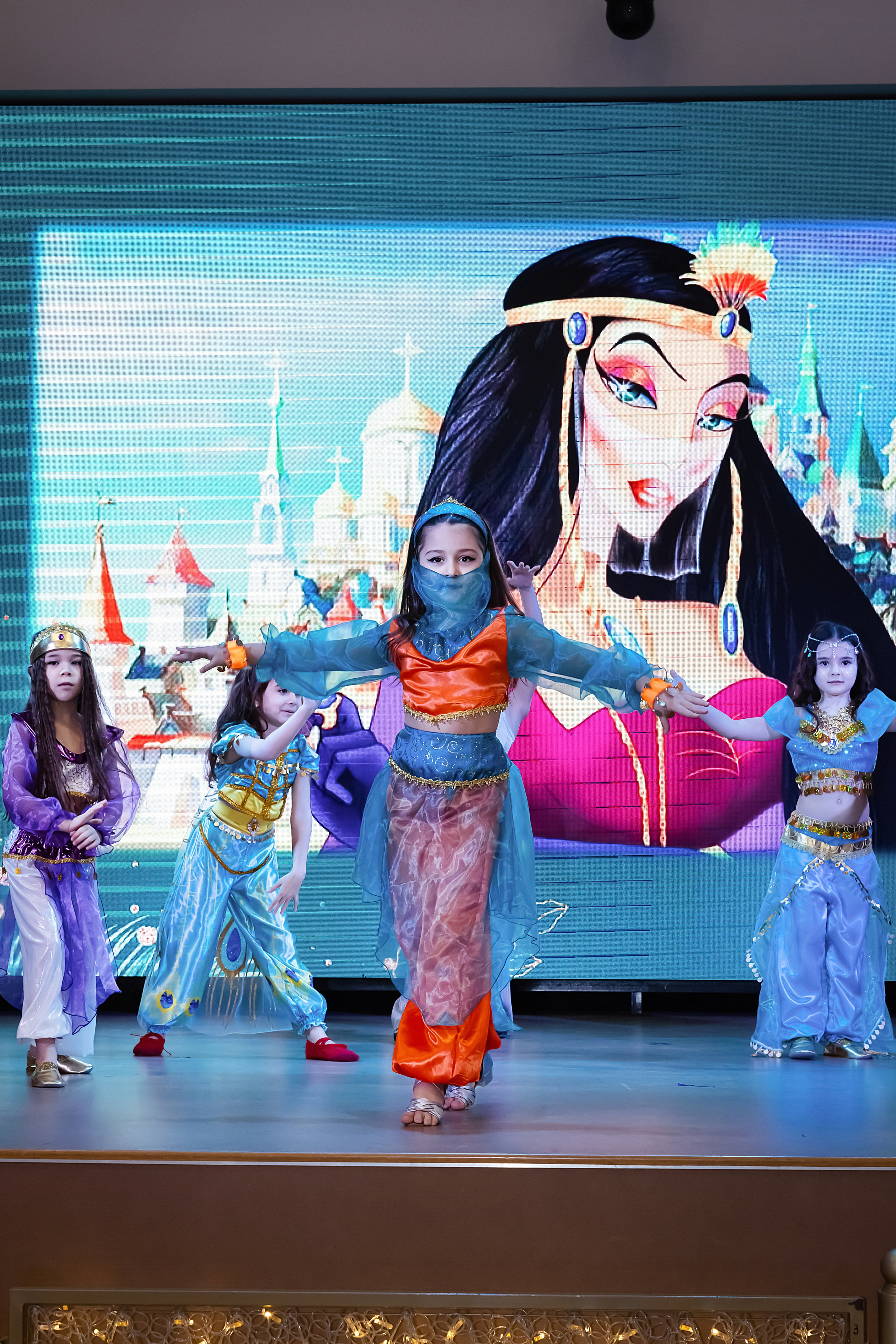 Новогодний праздник 1 В класс! Гимназия № 23. Фотограф и Видеограф в Краснодаре Юлия Солодченко