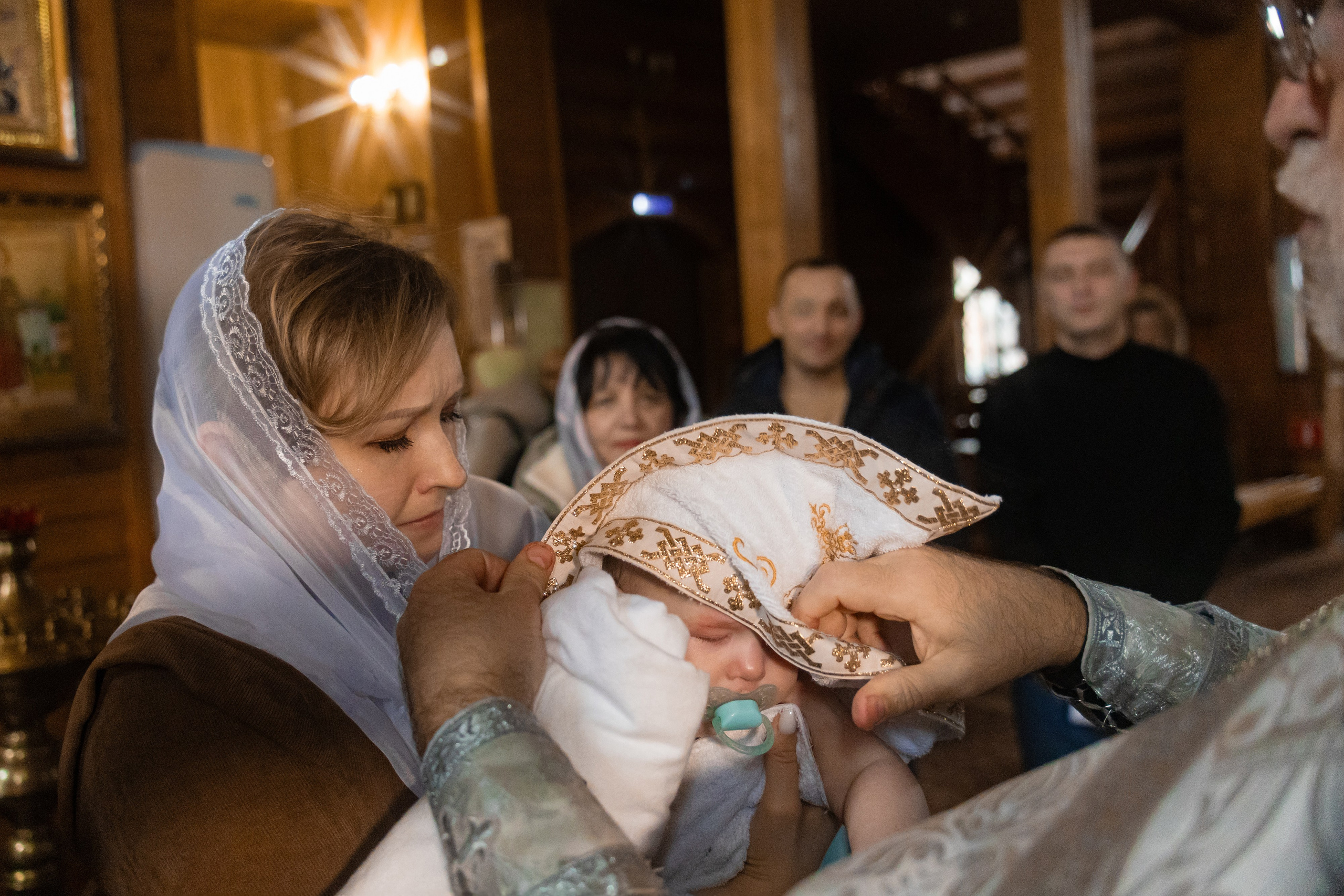 Крещение в храме возле Рио. Фотограф Белгород