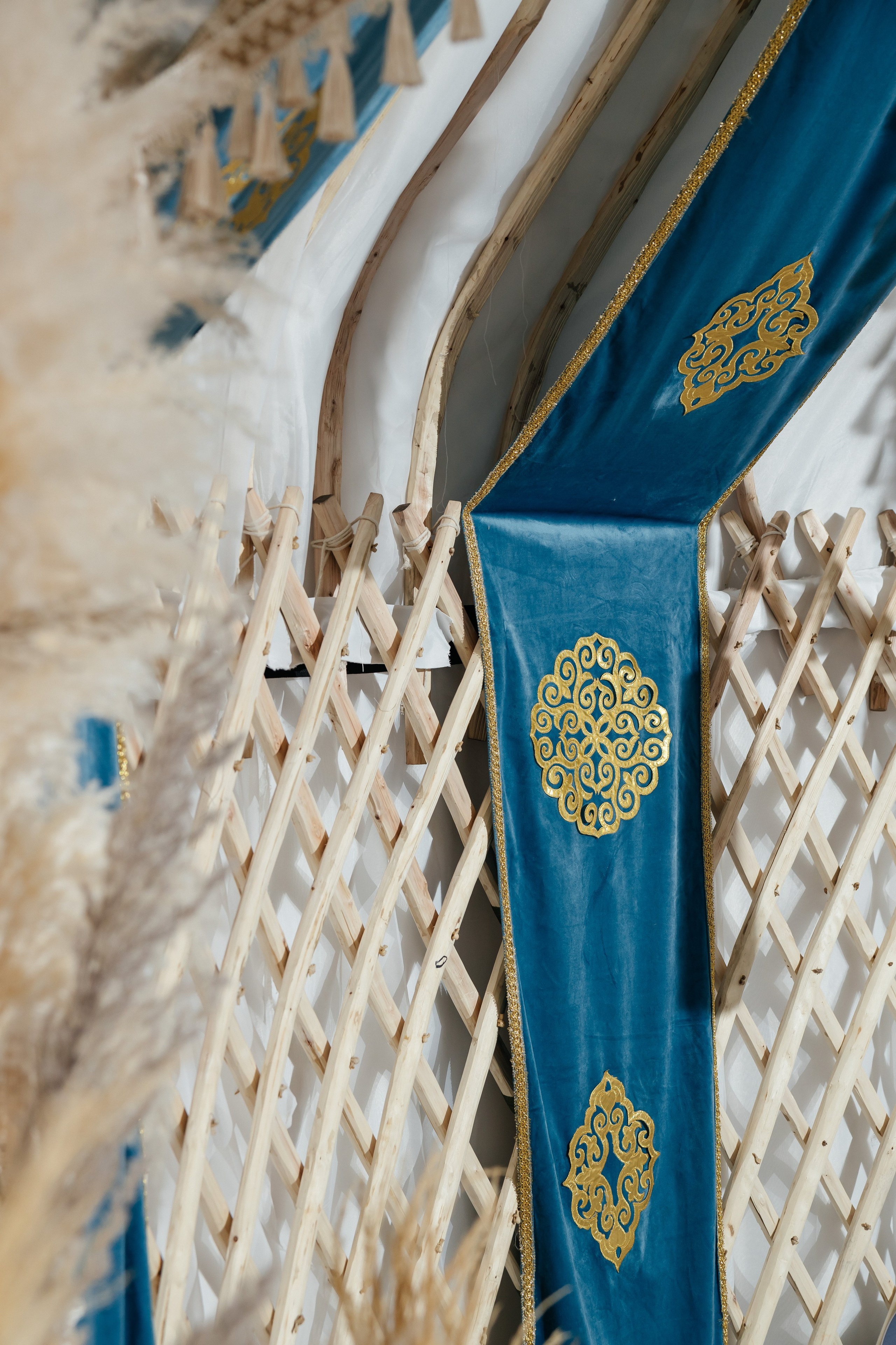 Проект 1. Вручение ключей BI Group. Дата: октябрь 2023. Профессиональный фотограф в городе Астана/Алматы Даурен Сембаев