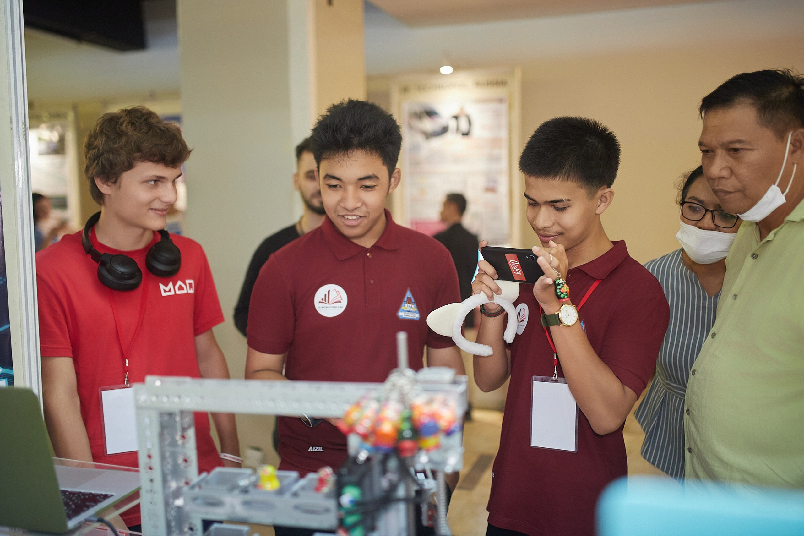 Фотосъемка открытий и презентаций | Официальные и живые кадры с вашего события