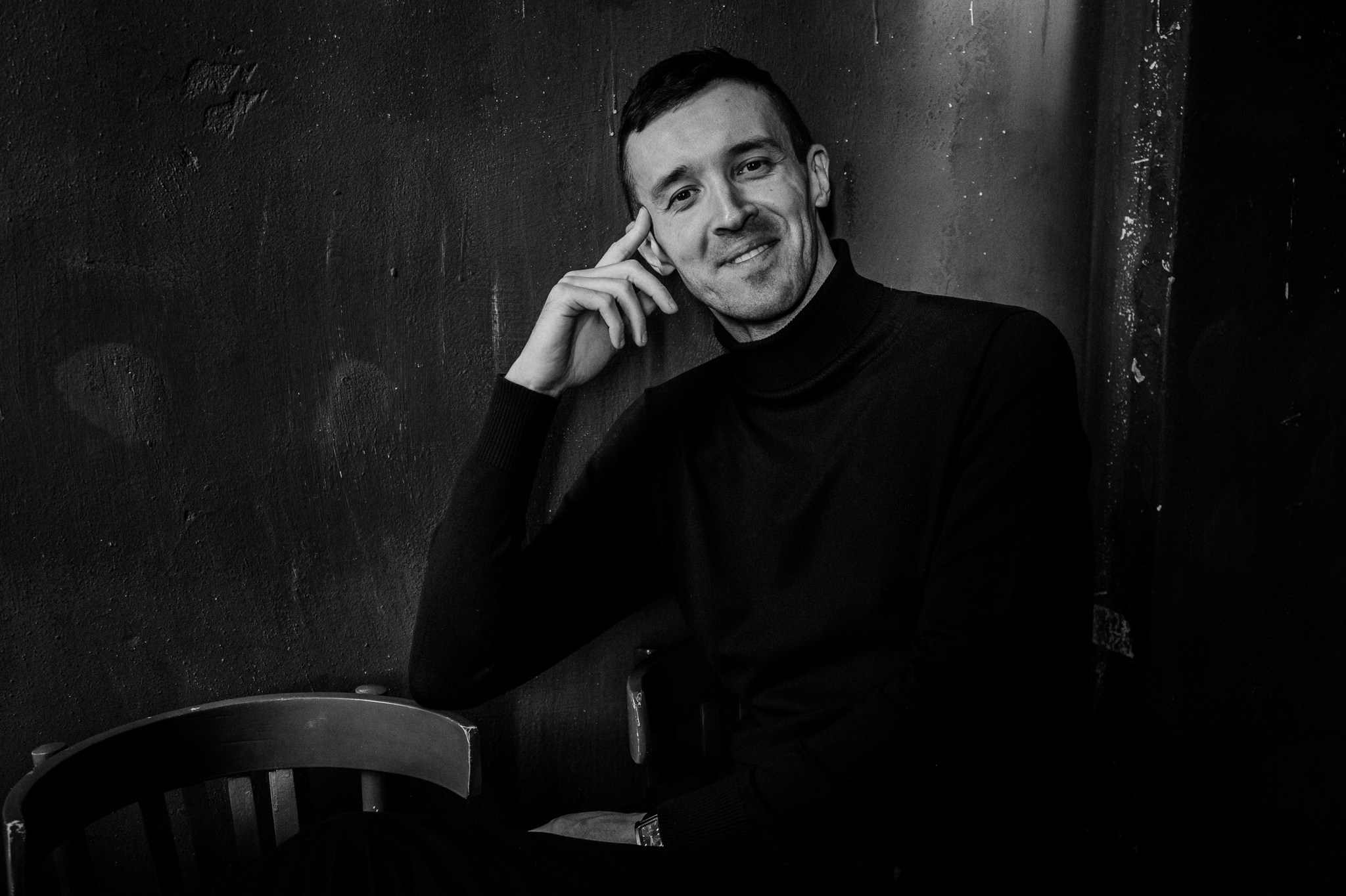 Мужская портретная фотосессия в стиле лофт — Тюмень. Фотограф Дарья Мустафина, Тюмень