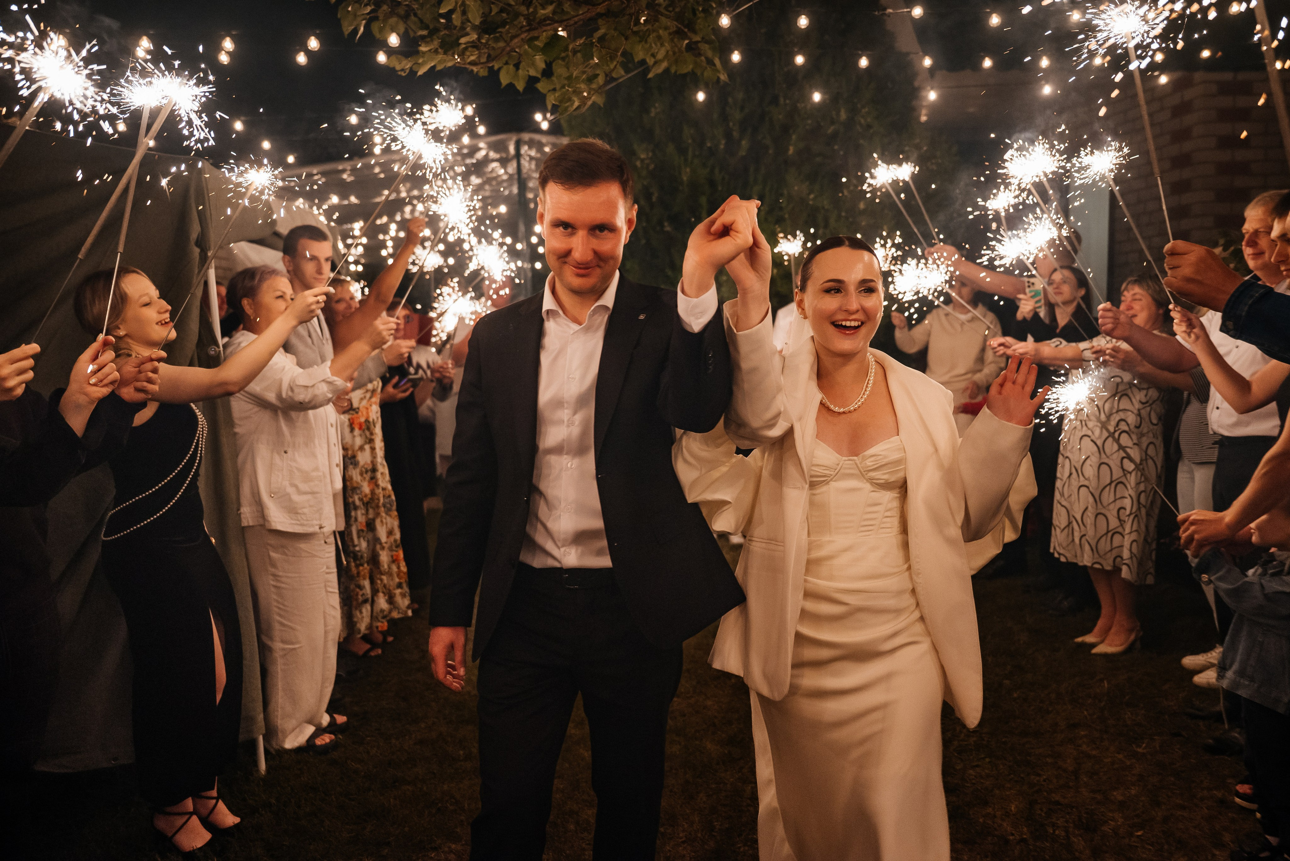 «Свадьба Даши и Артема». Школьный фотограф в Валуйках. Фотосессии для выпускников и изготовление выпускных альбомов в городе Валуйки и в Белгородской области