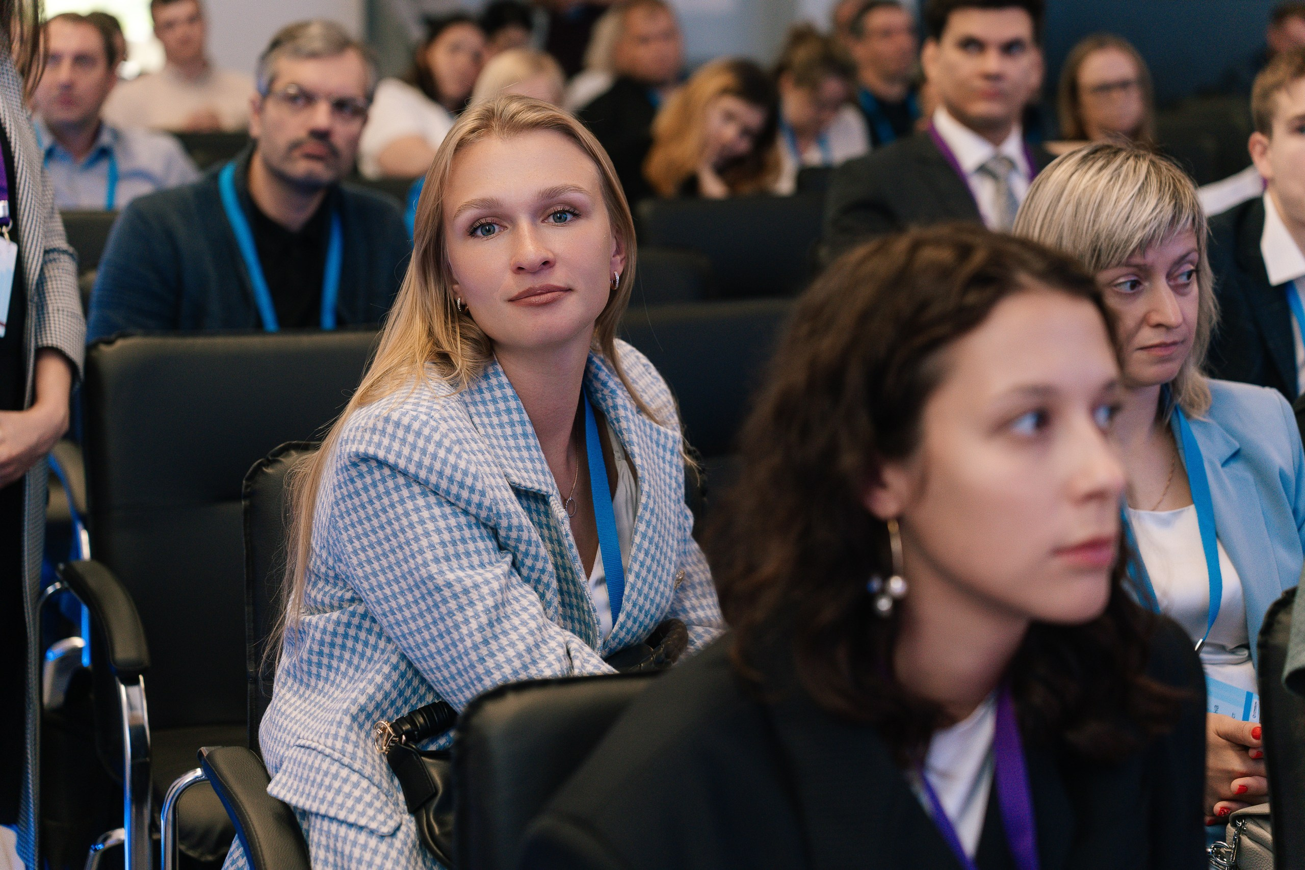 Репортажной фотосъемки на конференции на ВДНХ павильон Умный город