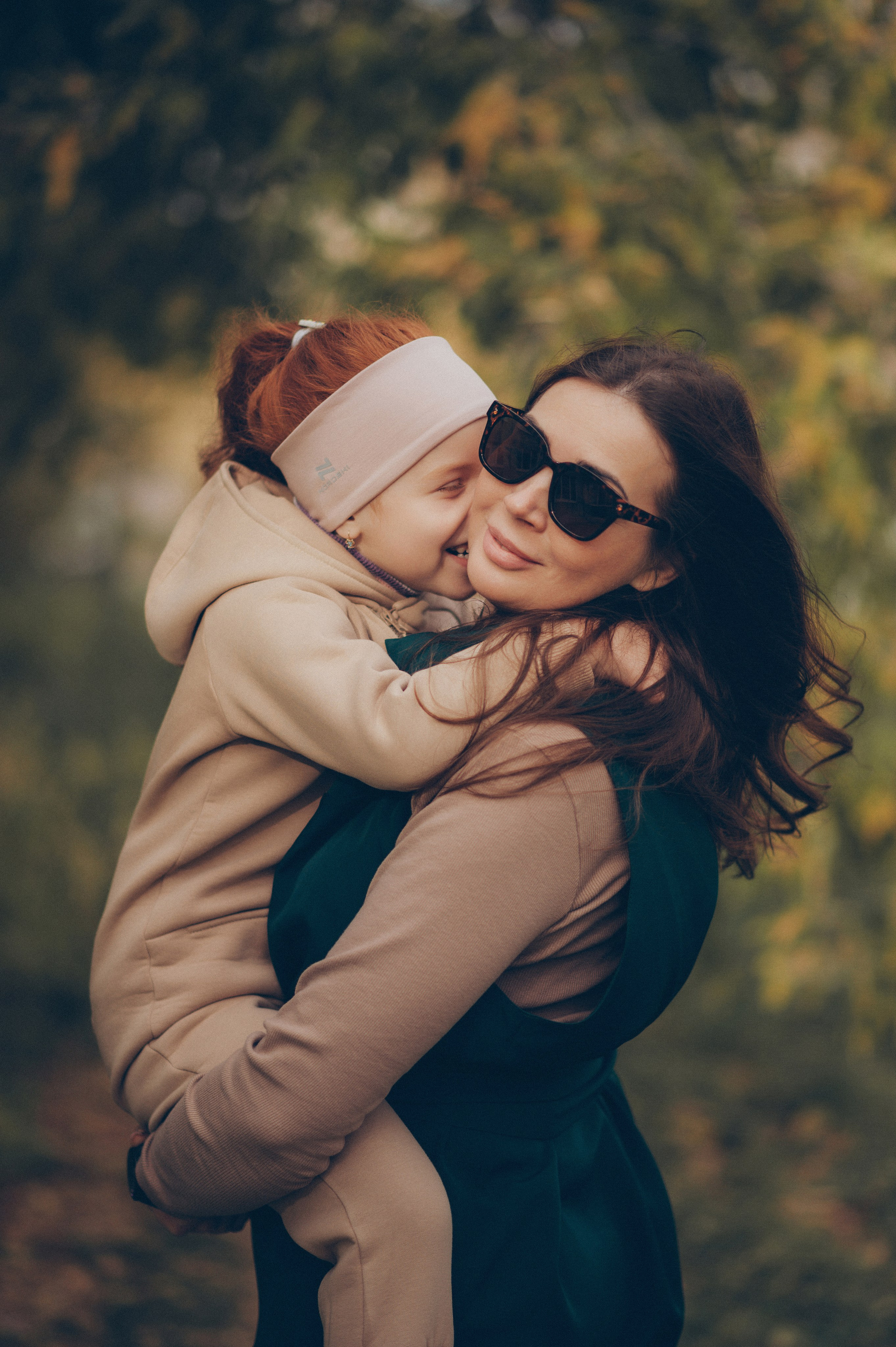 Анюта и Таня. Фотограф, г. Лесной Свердловской области