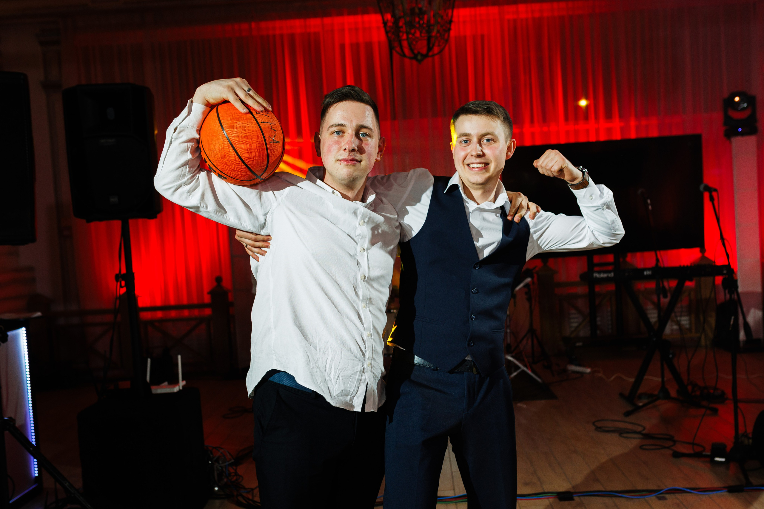 Виталий и Юлия. Фотограф в Кирове Настя Шабардина