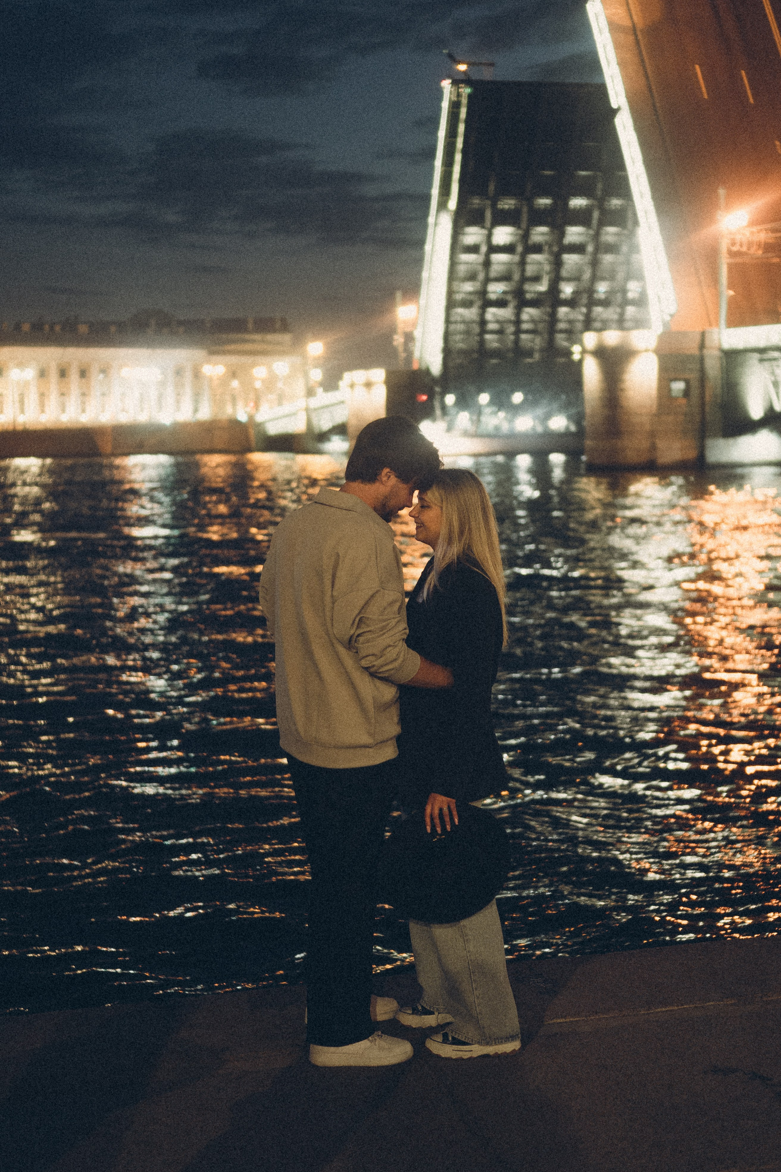 ПРОГУЛКА ПО НОЧНОМУ ГОРОДУ. Профессиональный фотограф, Санкт-Петербург — Виктория Богомолова