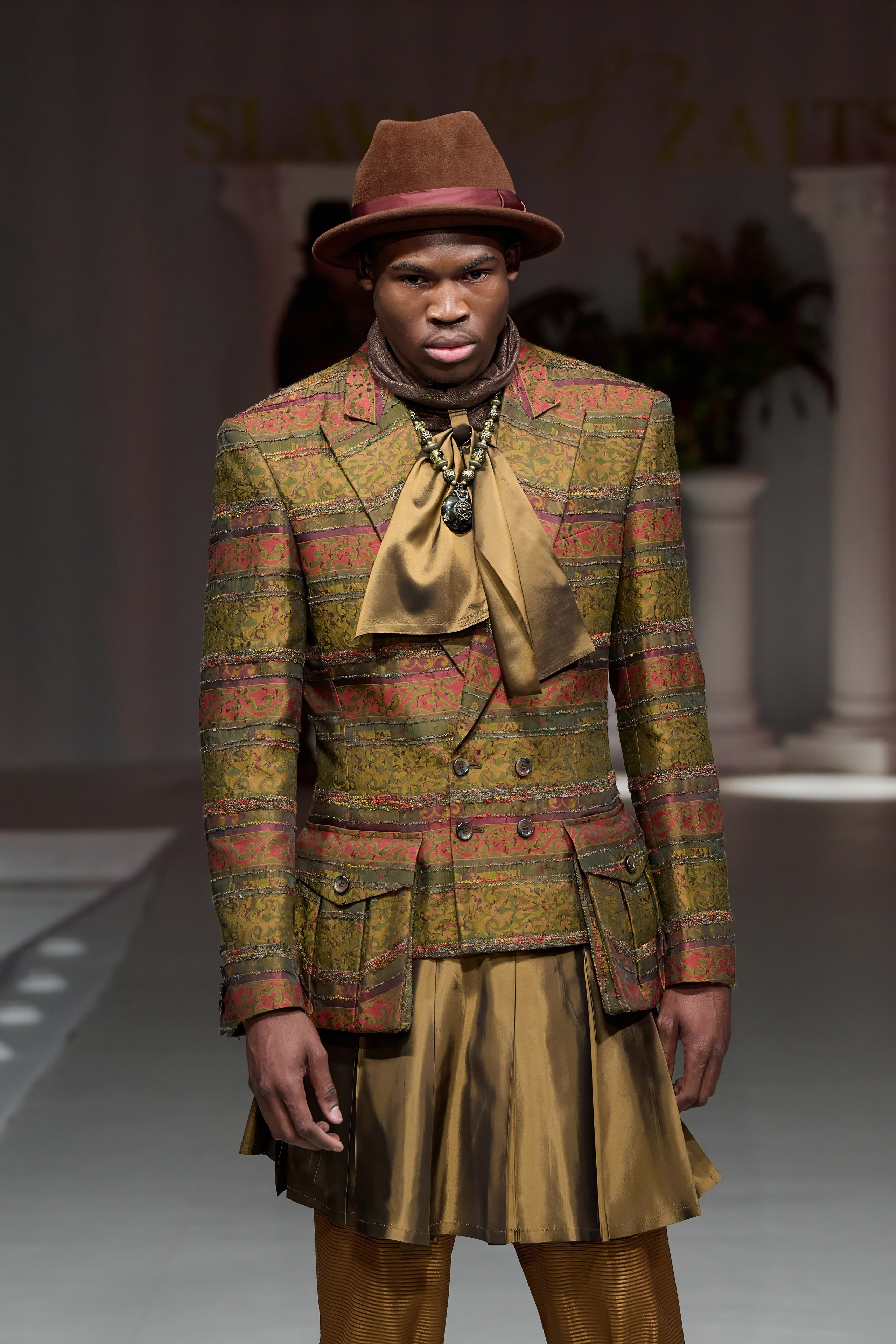 Slava&Yegor Zaitsevs. Показ-спектакль «Воспоминание». 21 июня 2025. Дима Бабушкин. Фотограф. Подиум. Репортаж. Творчество. Дорого